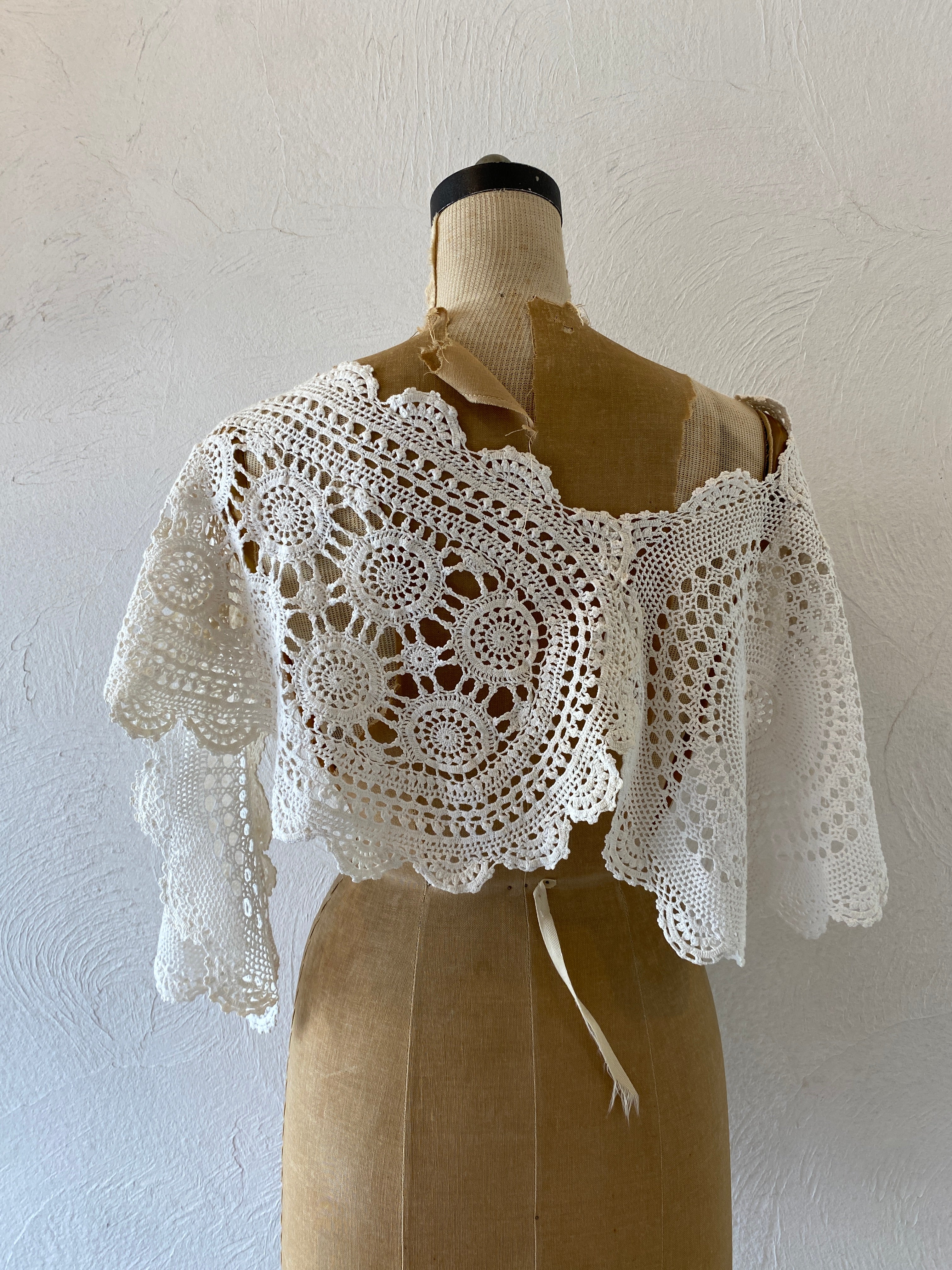 vintage cotton motif cape
