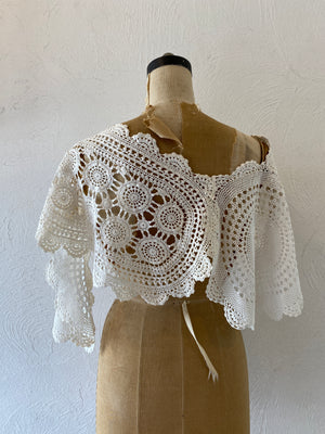 vintage cotton motif cape