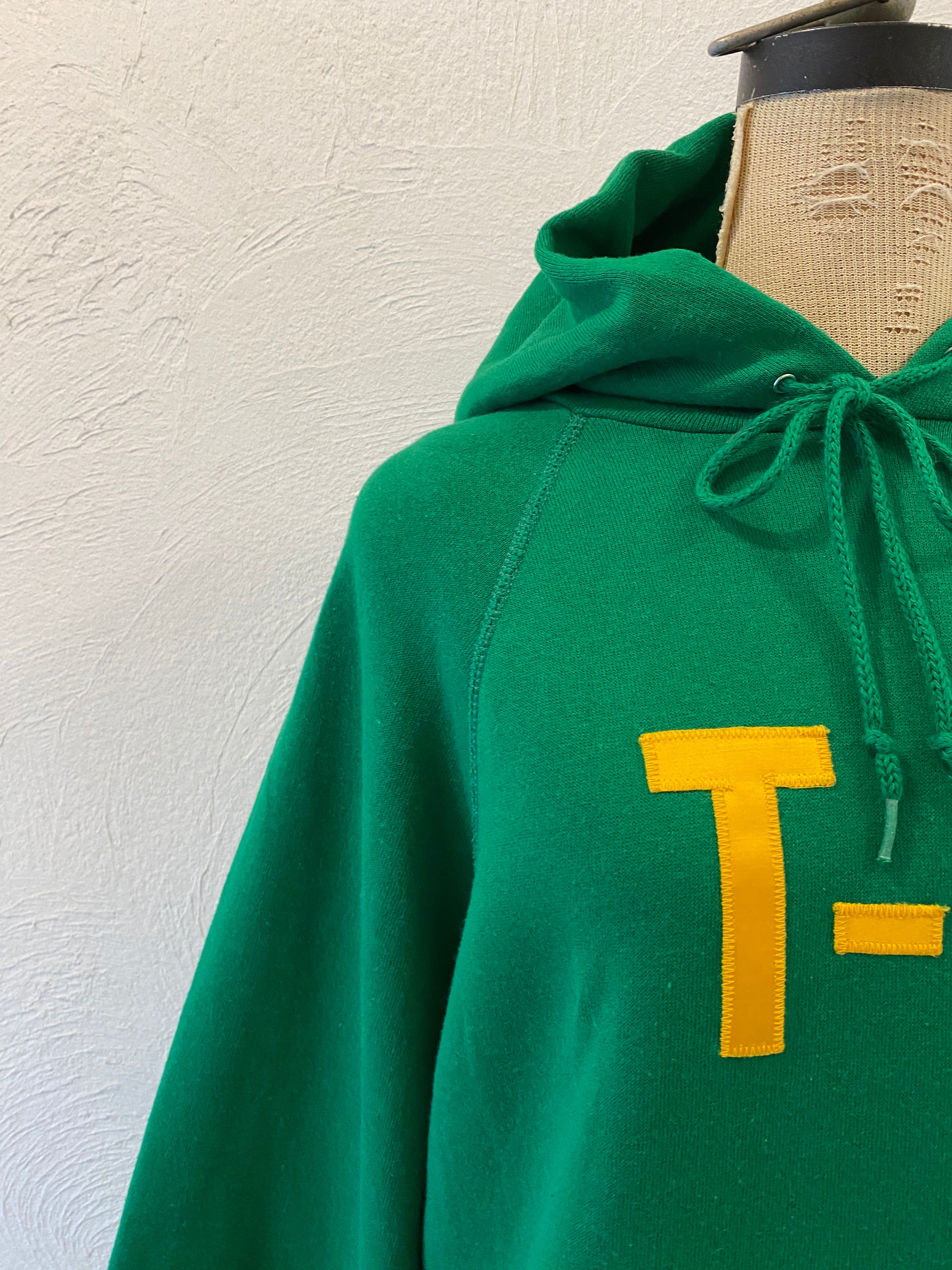 green hoodie sweat