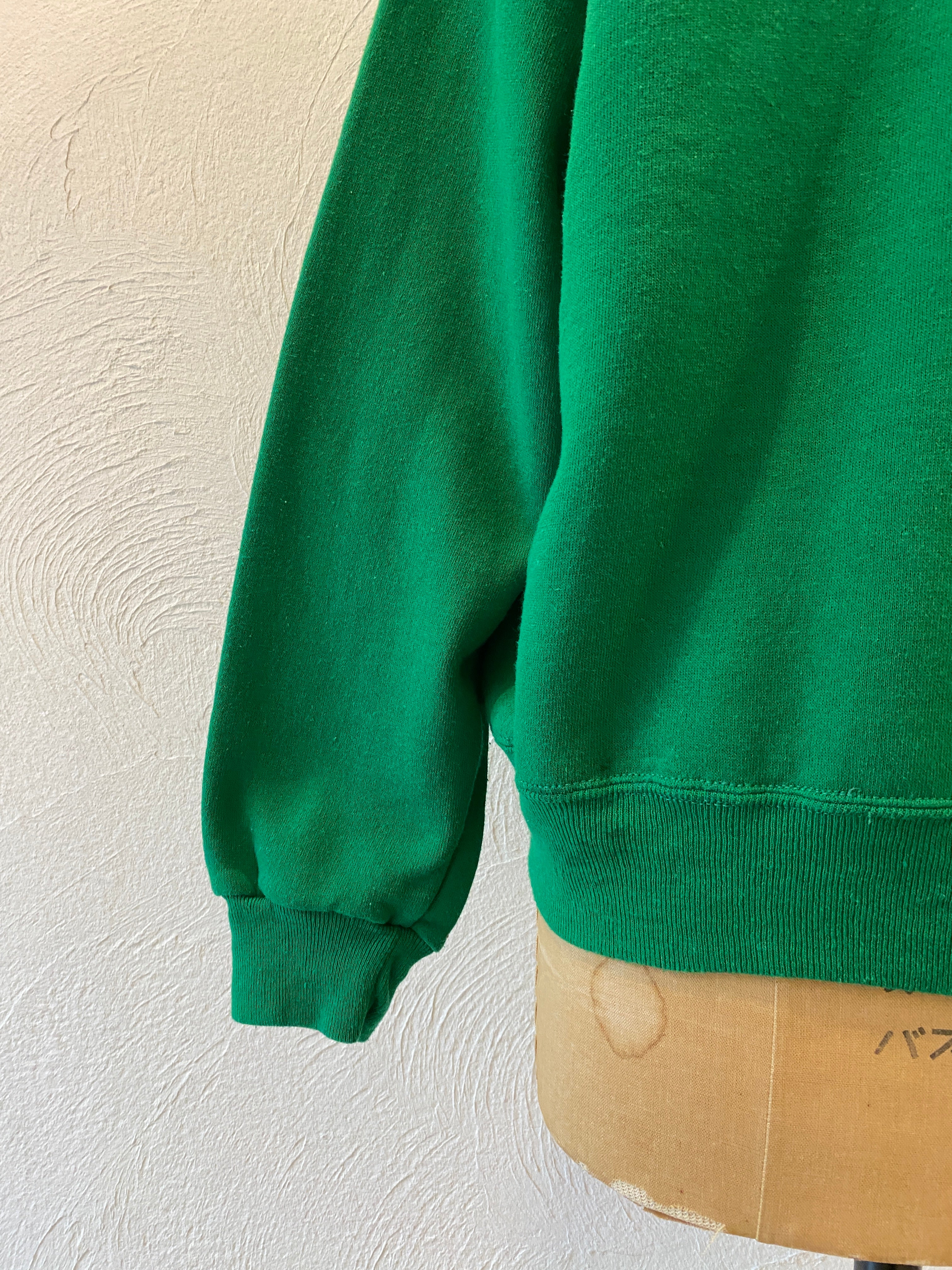 green hoodie sweat