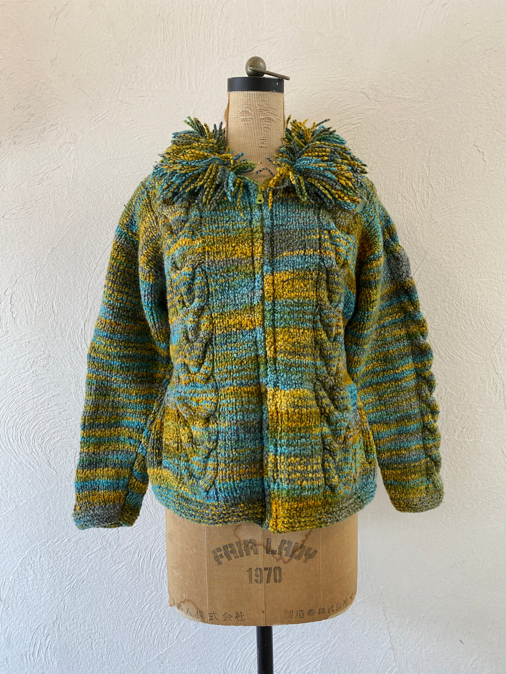 fringe collar knit blouson