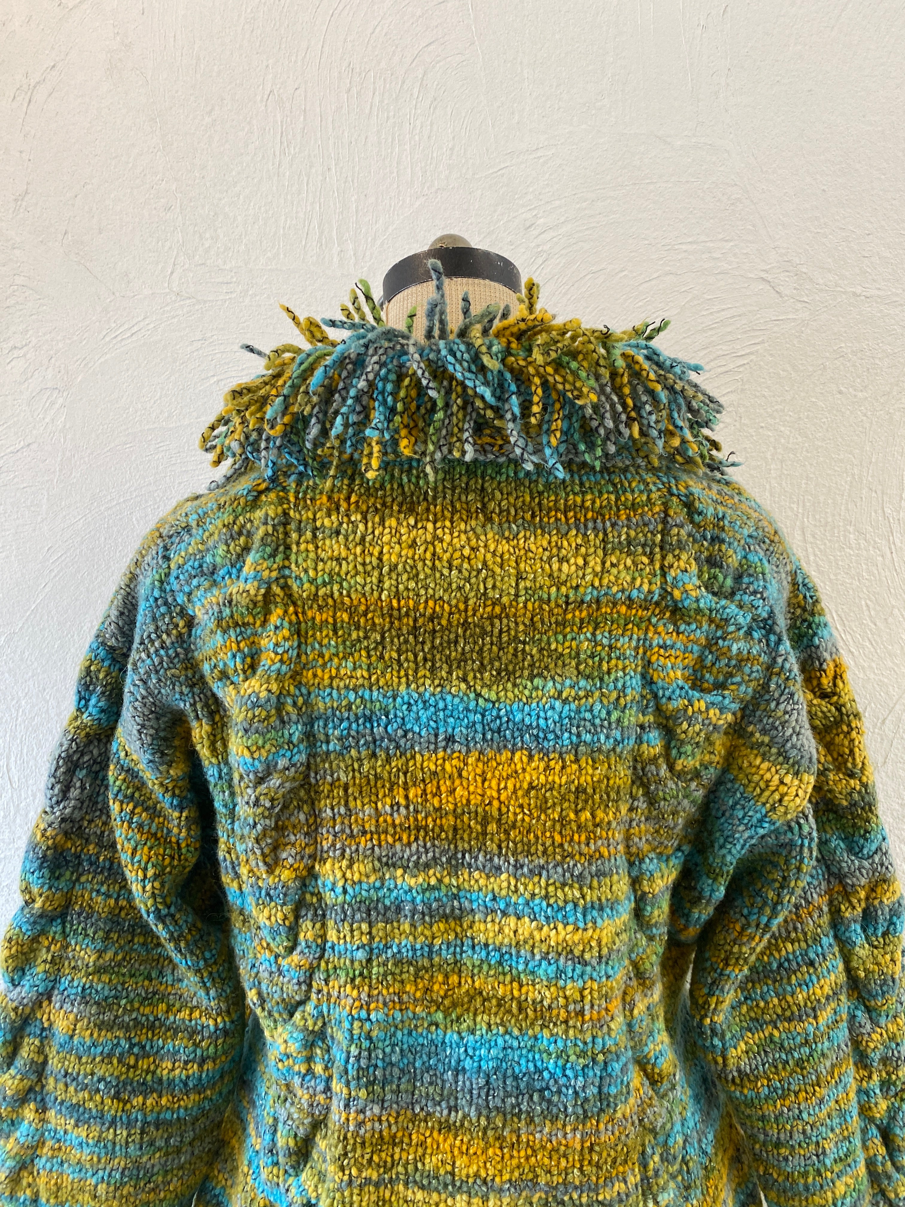 fringe collar knit blouson