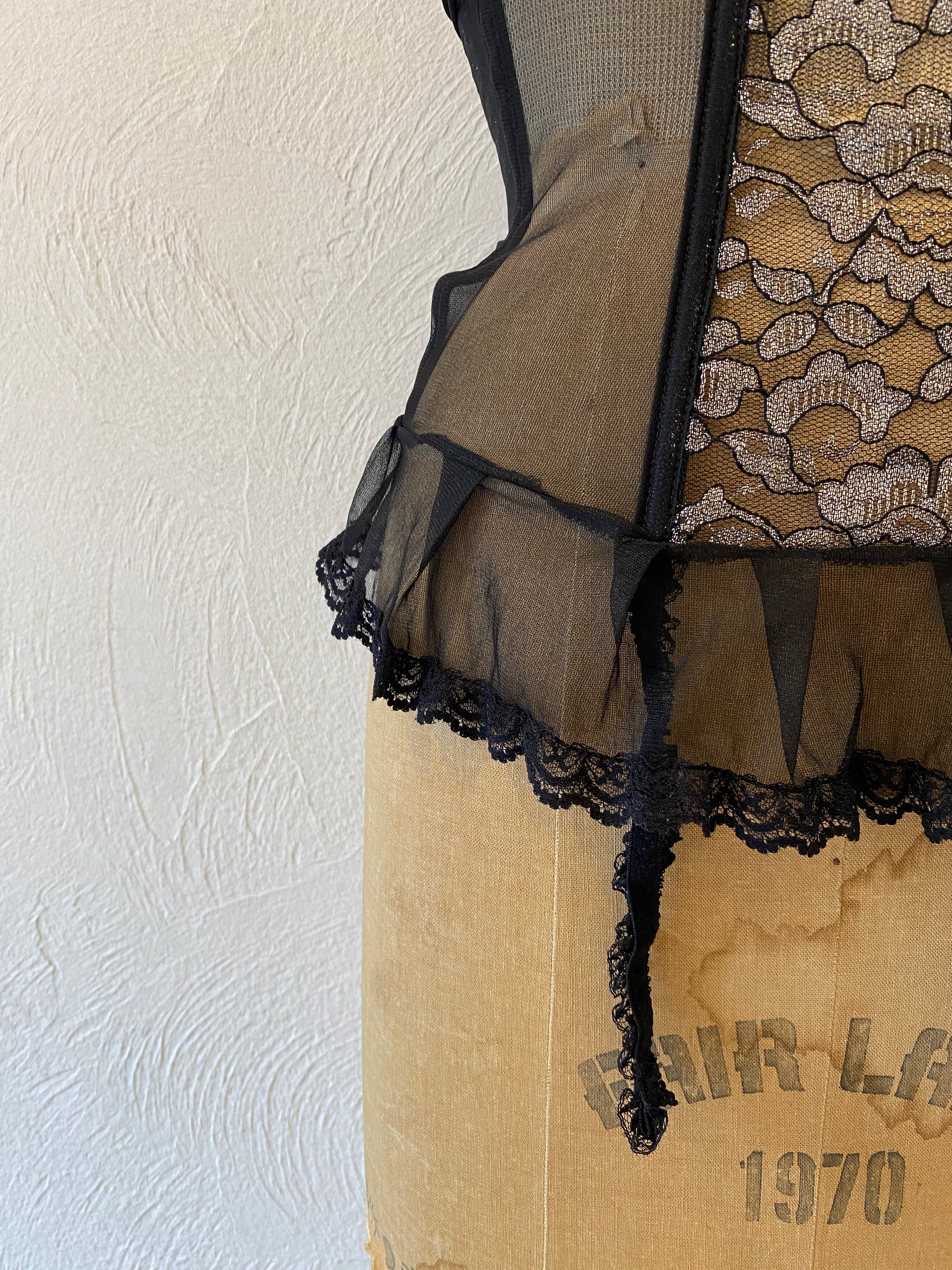 garter mesh corset