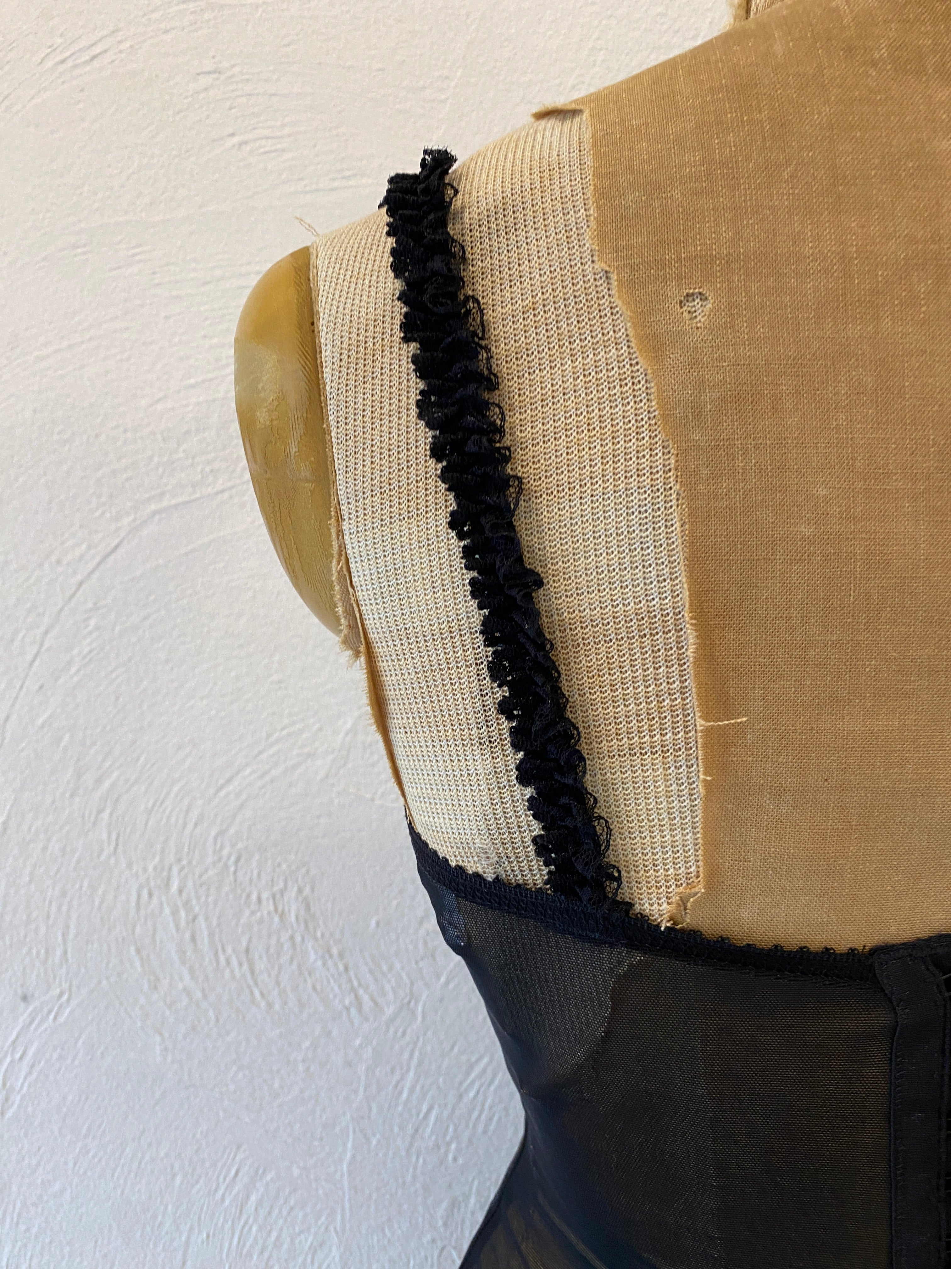 garter mesh corset