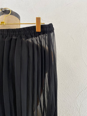 through pleats pants