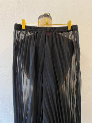 through pleats pants