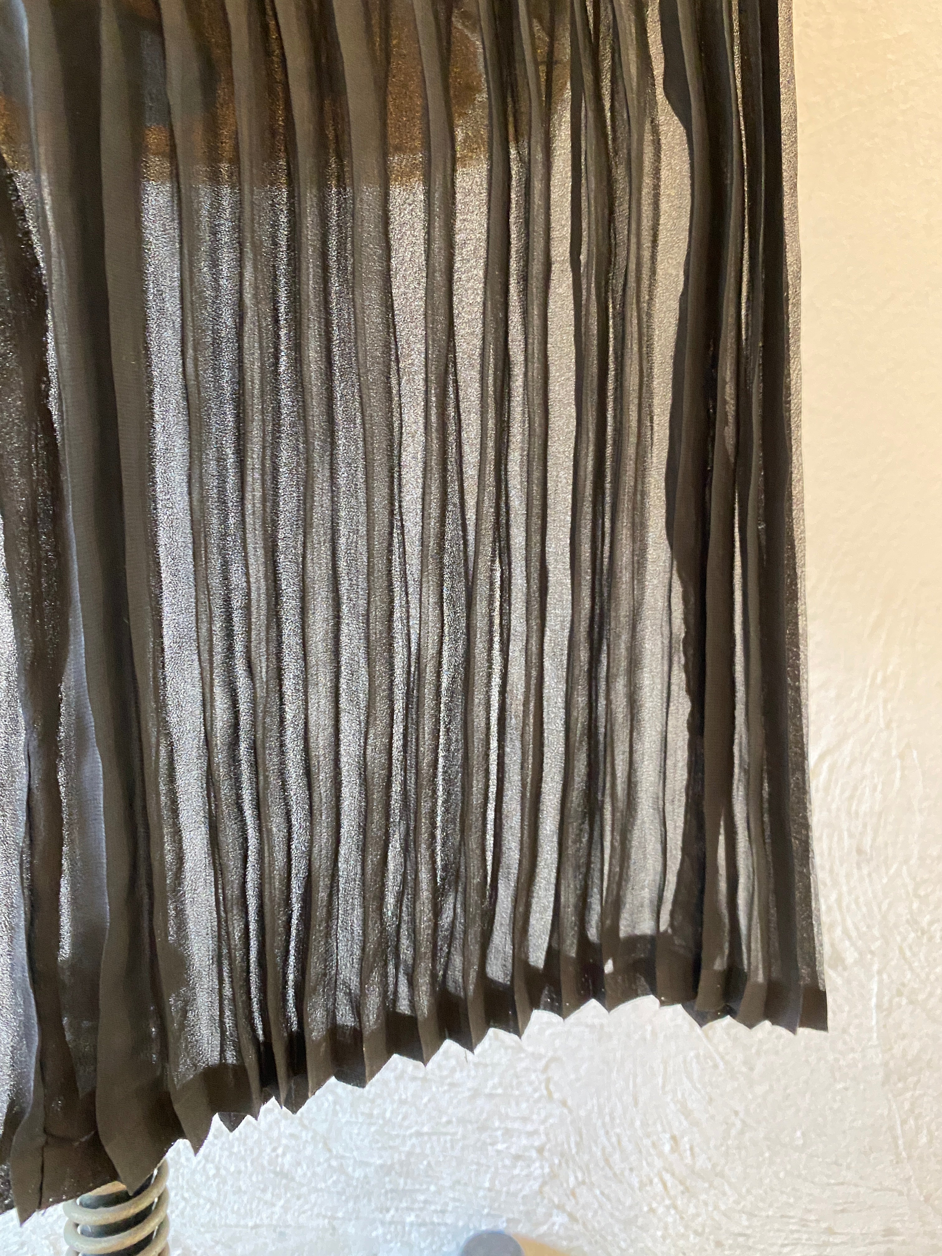 through pleats pants