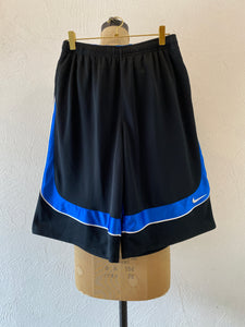 nike short pants