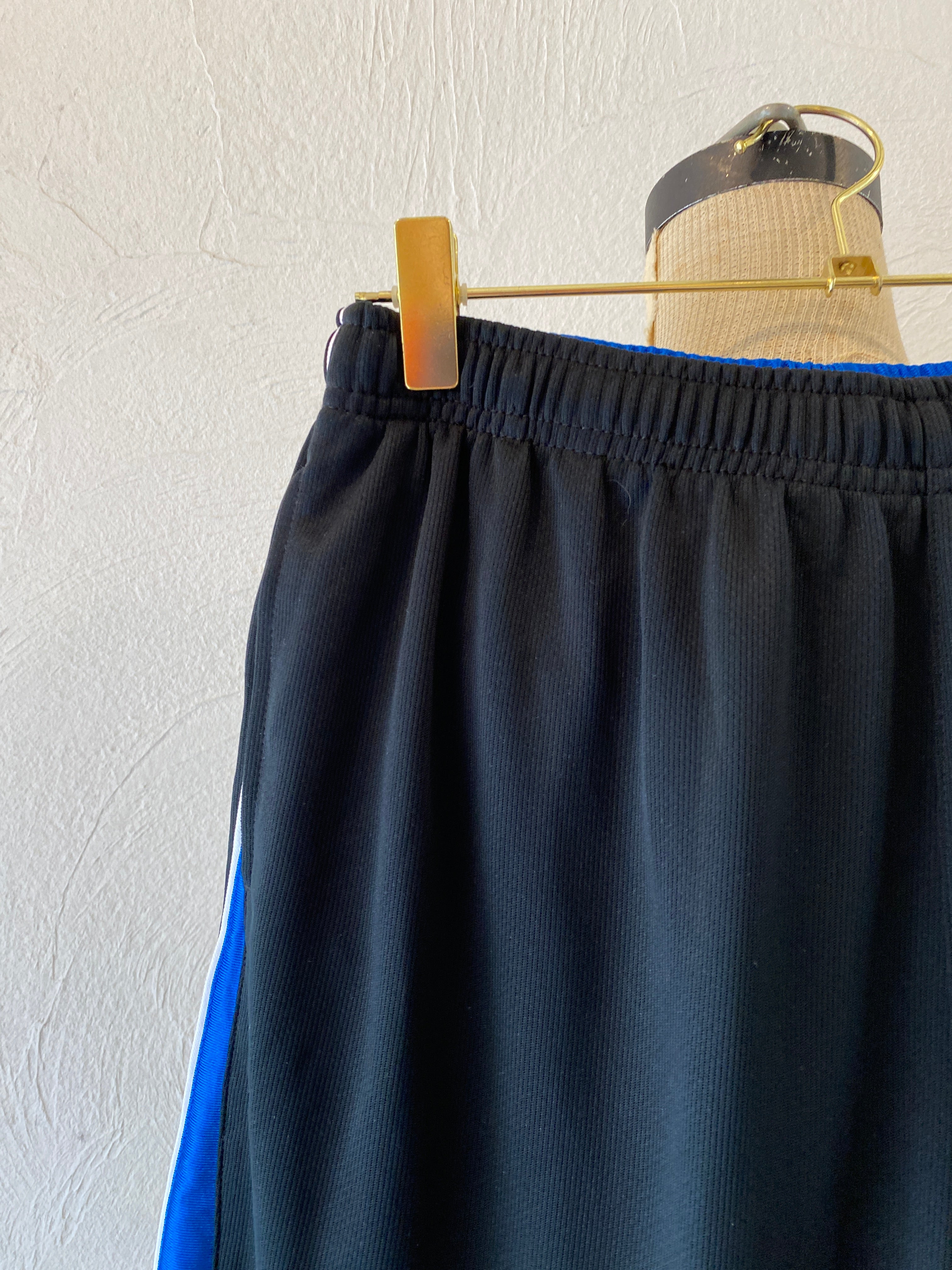 nike short pants