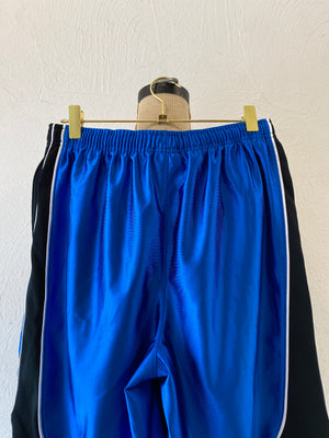 nike short pants
