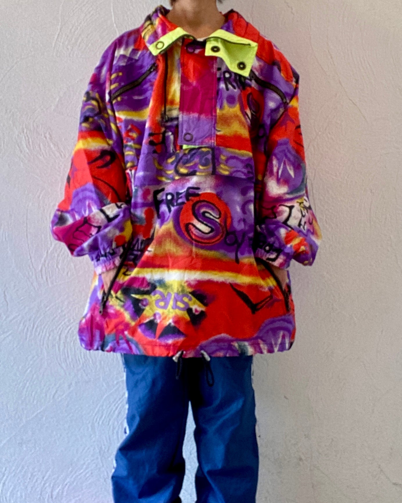 oversize nylon pullover