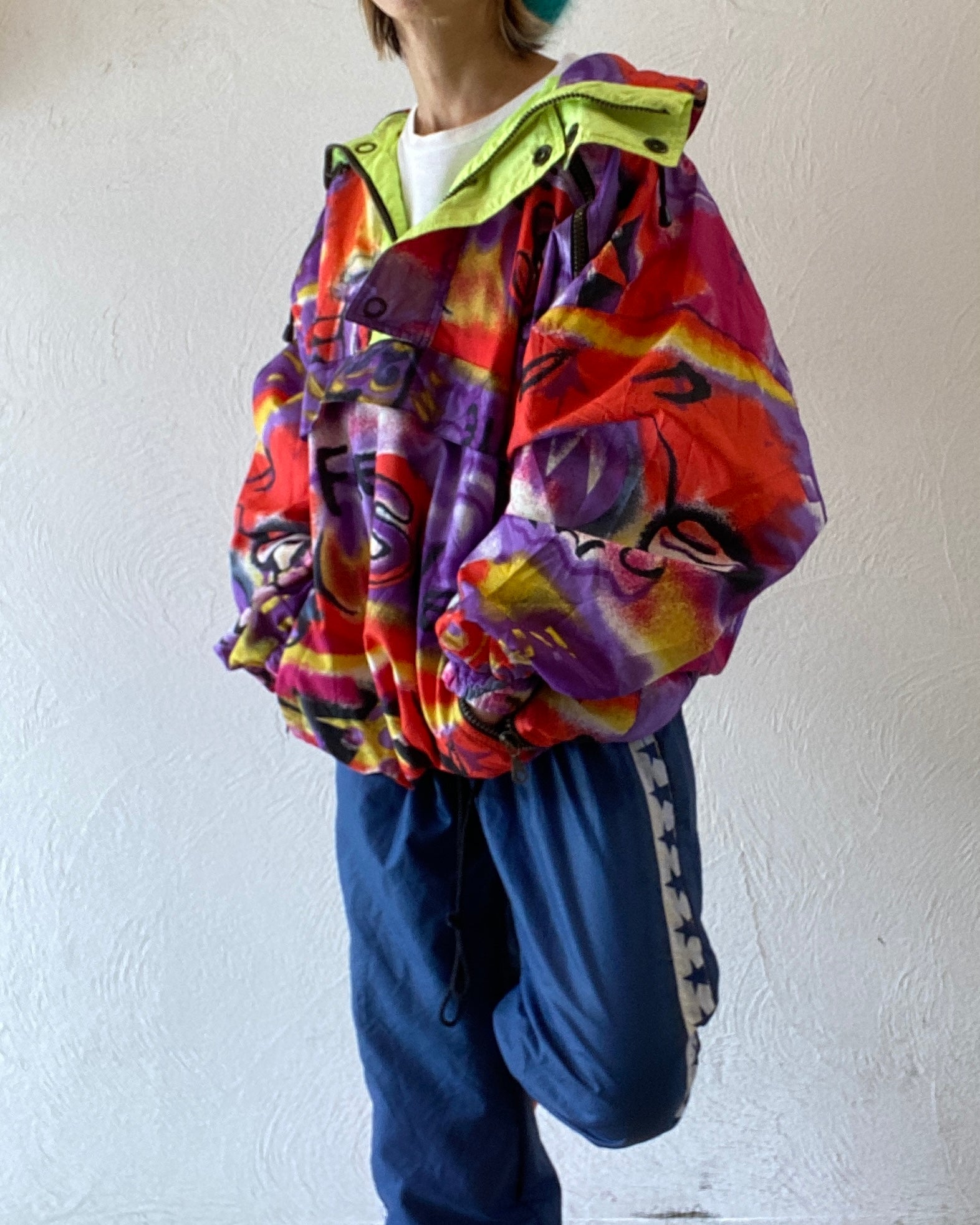 oversize nylon pullover