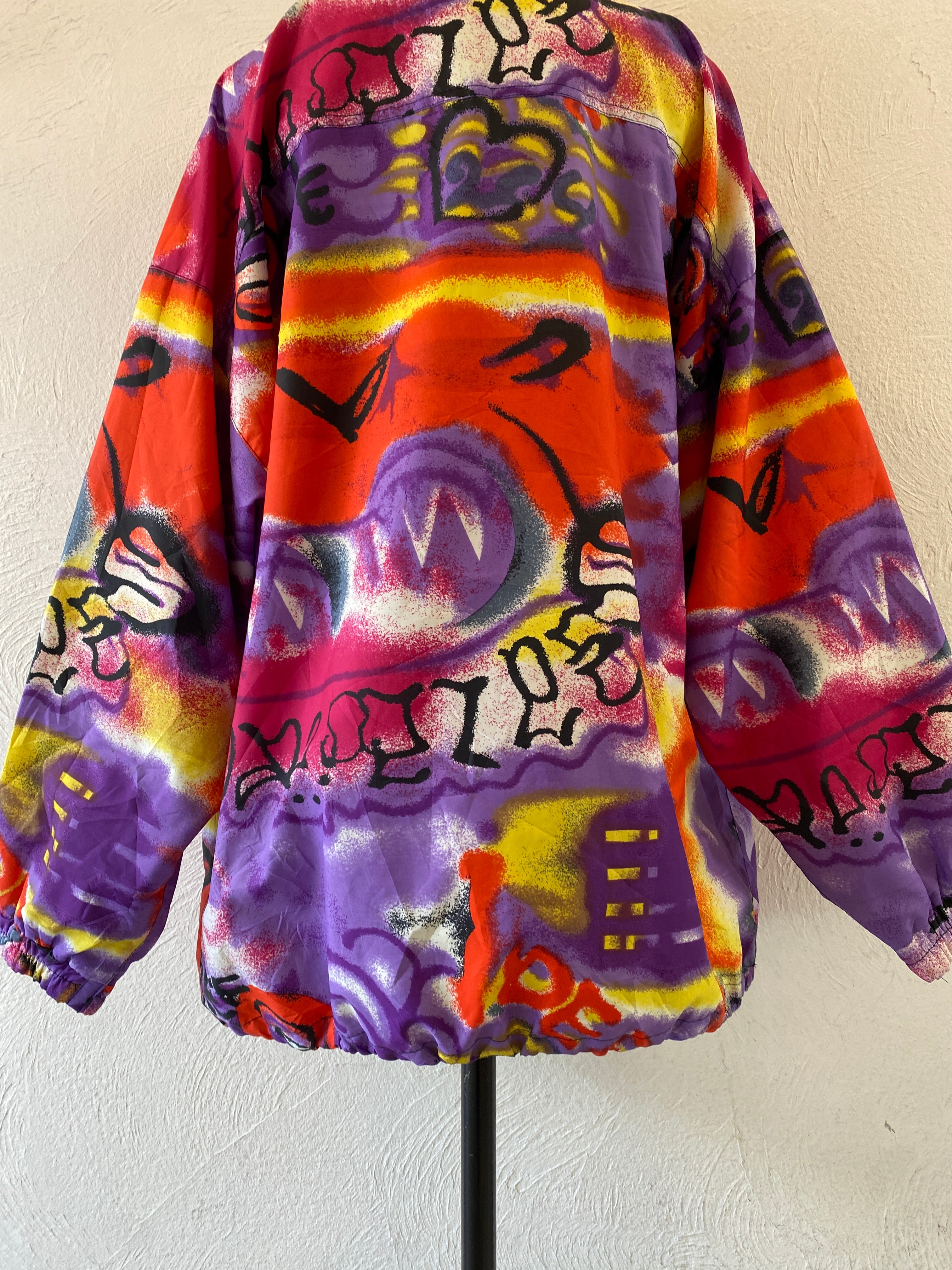 oversize nylon pullover