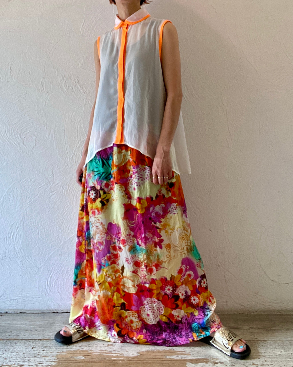neon piping blouse