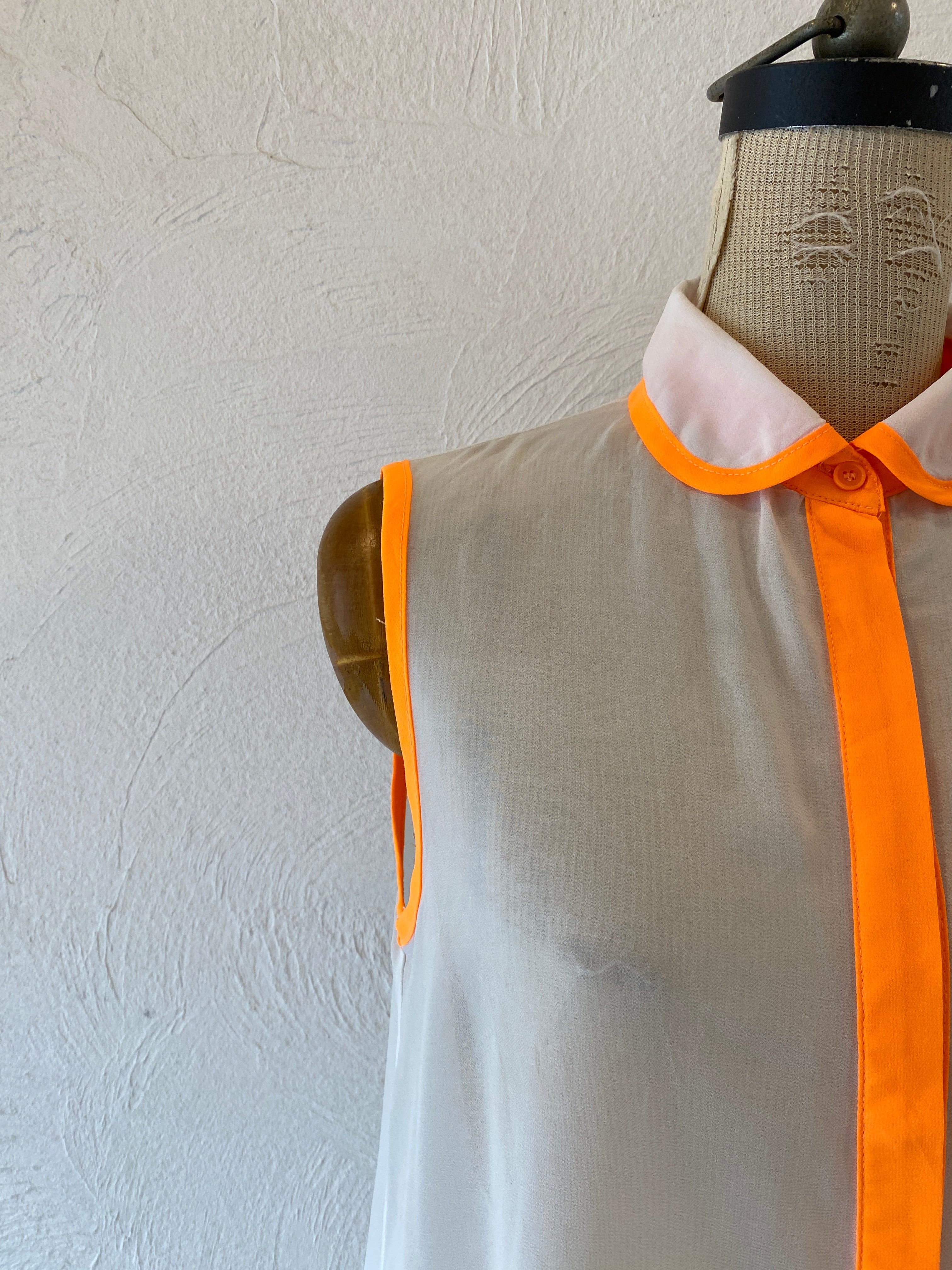 neon piping blouse