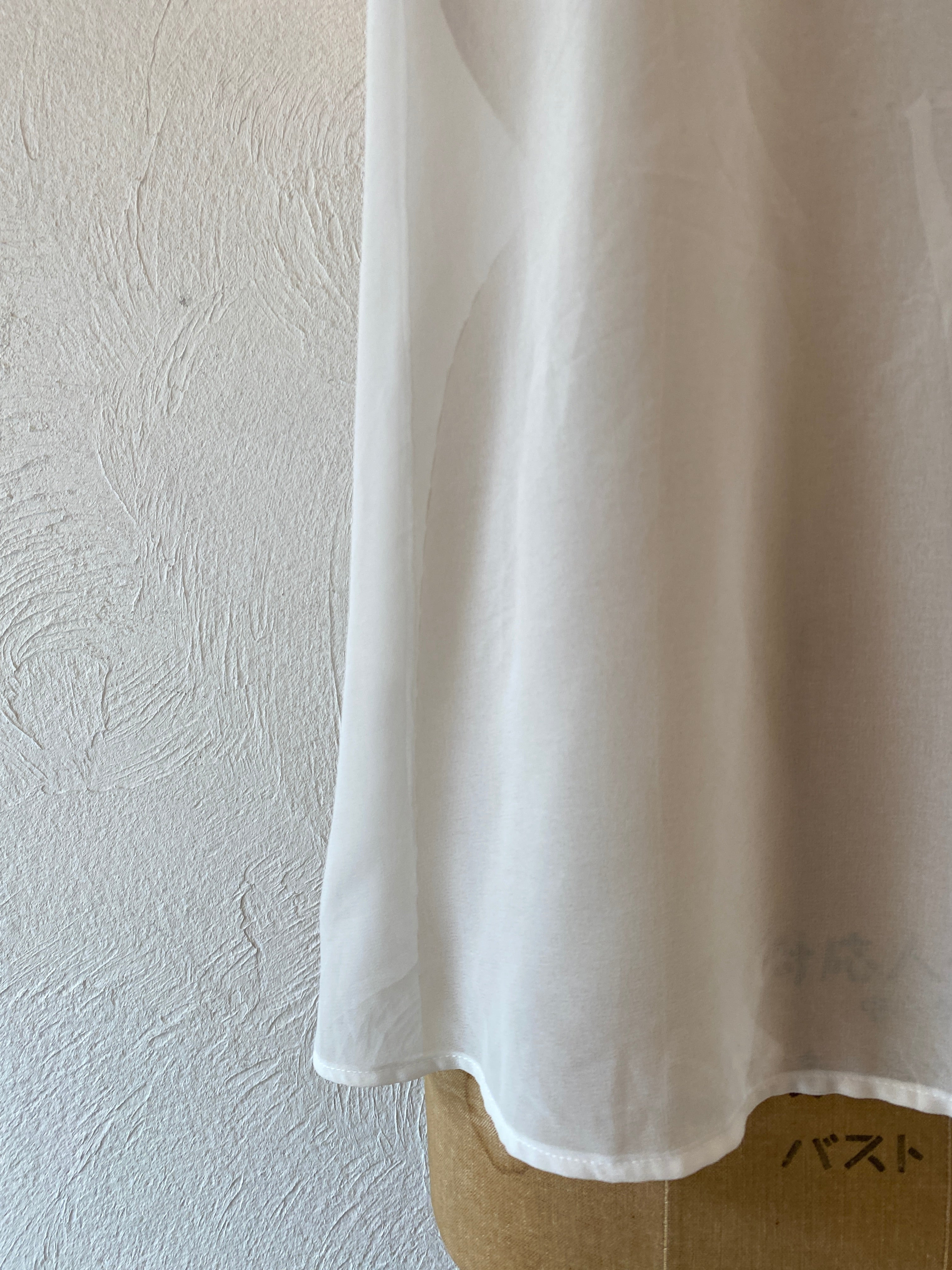 neon piping blouse