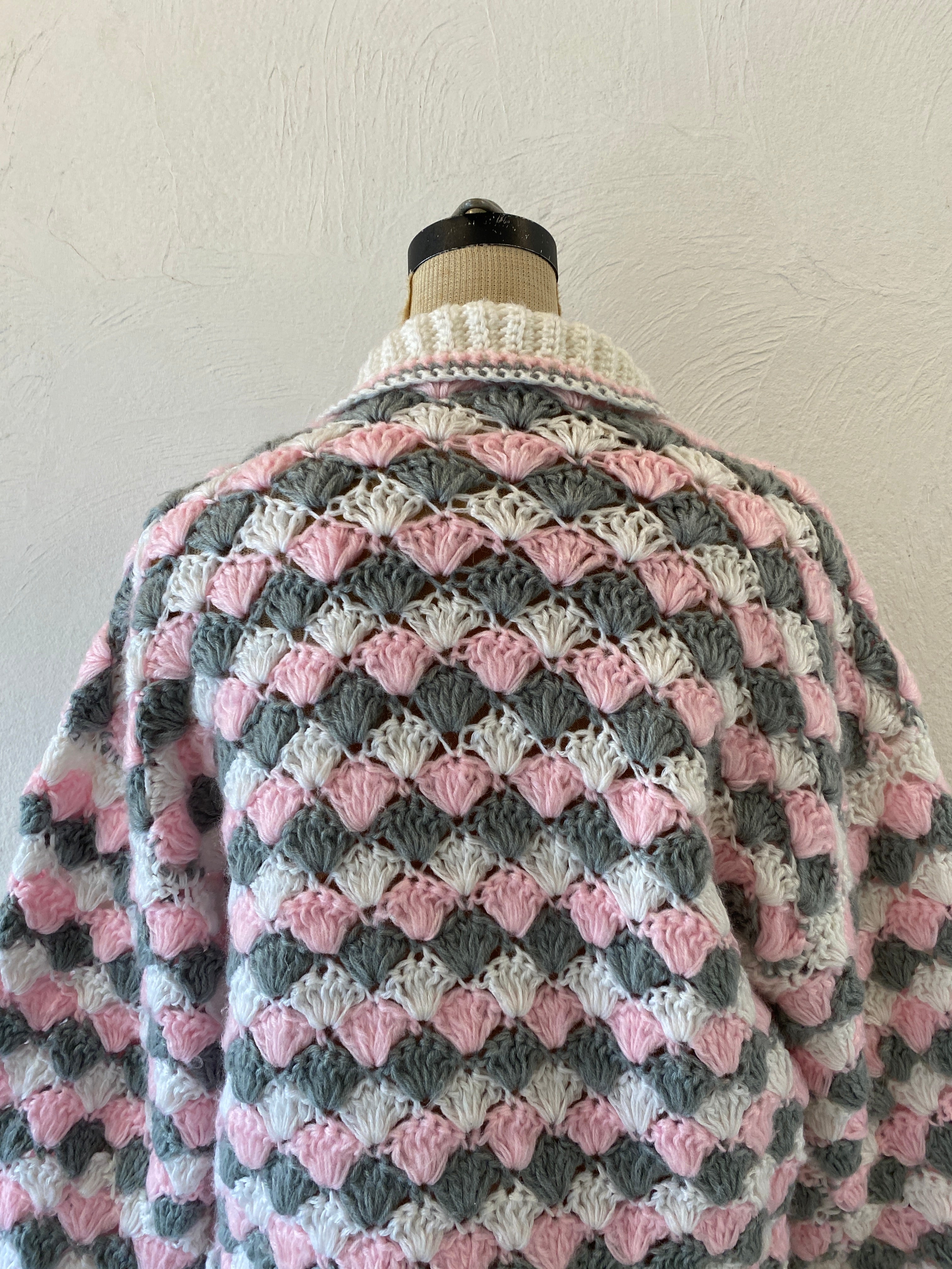 pink gray knit blouson