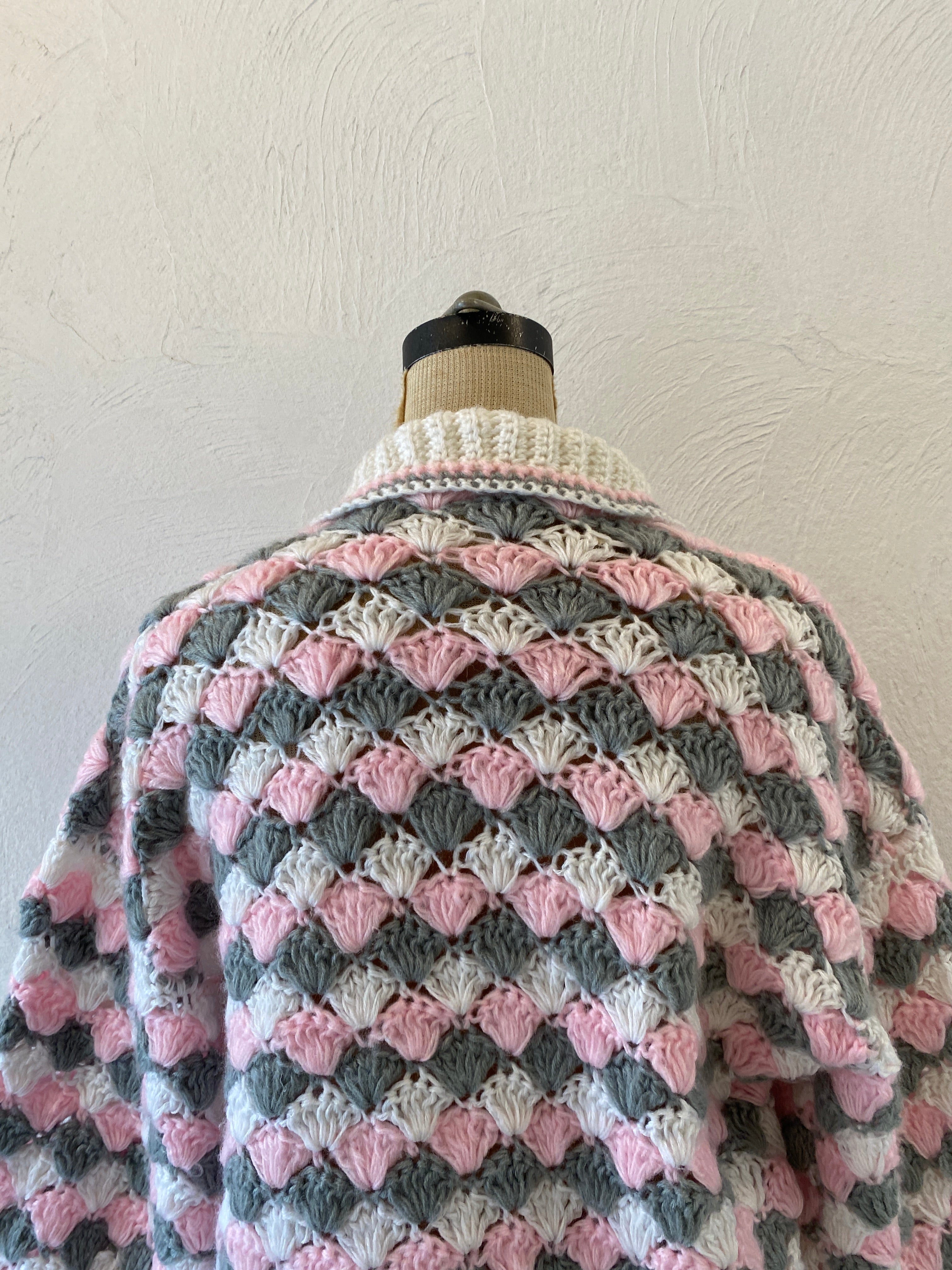 pink gray knit blouson