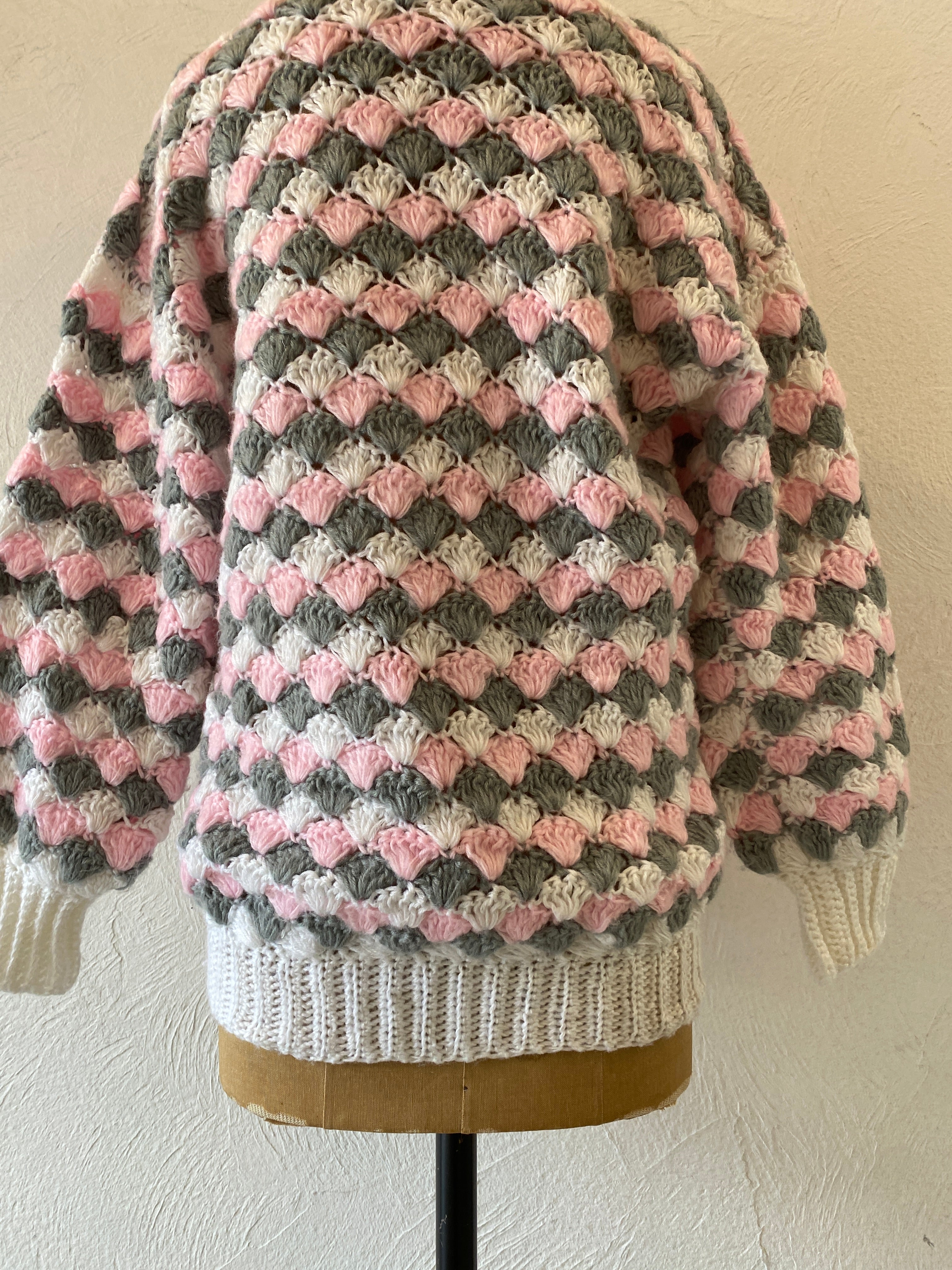 pink gray knit blouson