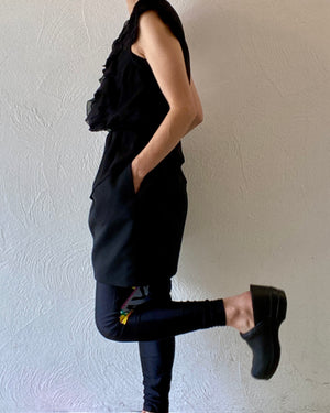 volume mini skirt