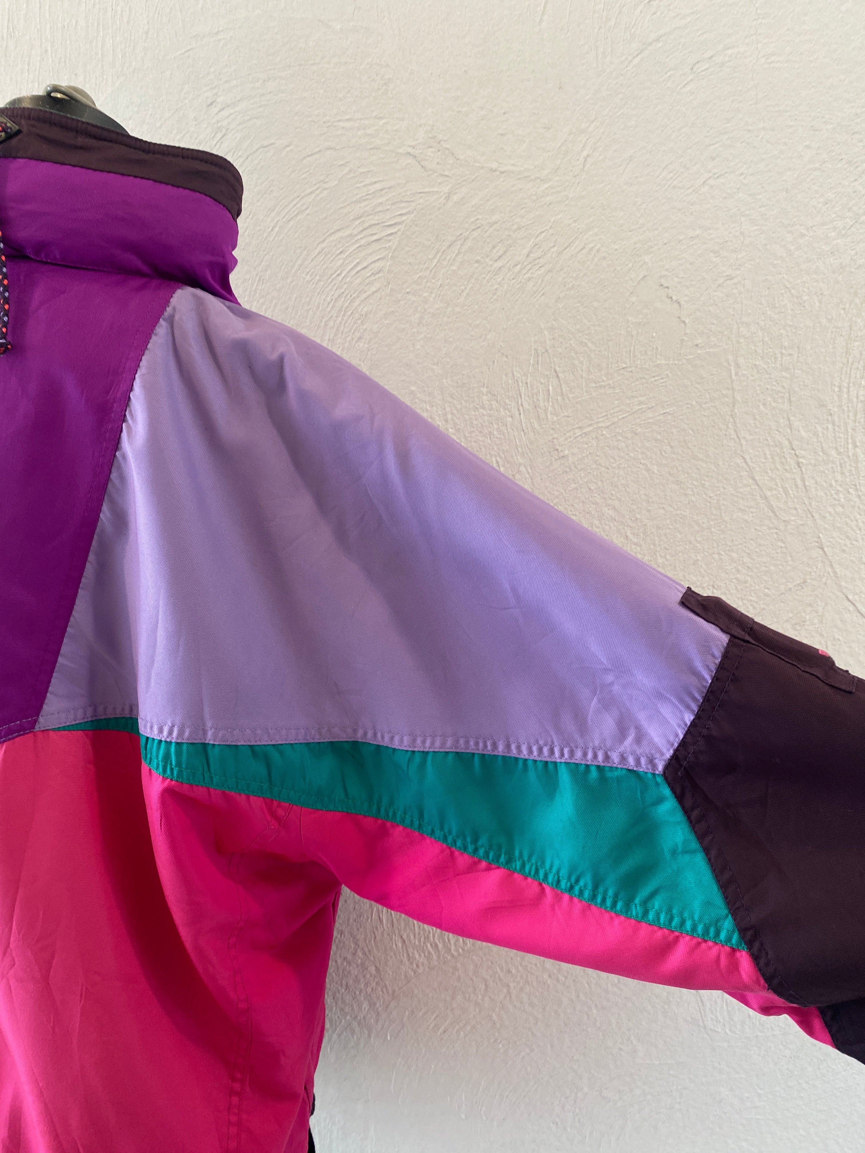 padding switching pullover