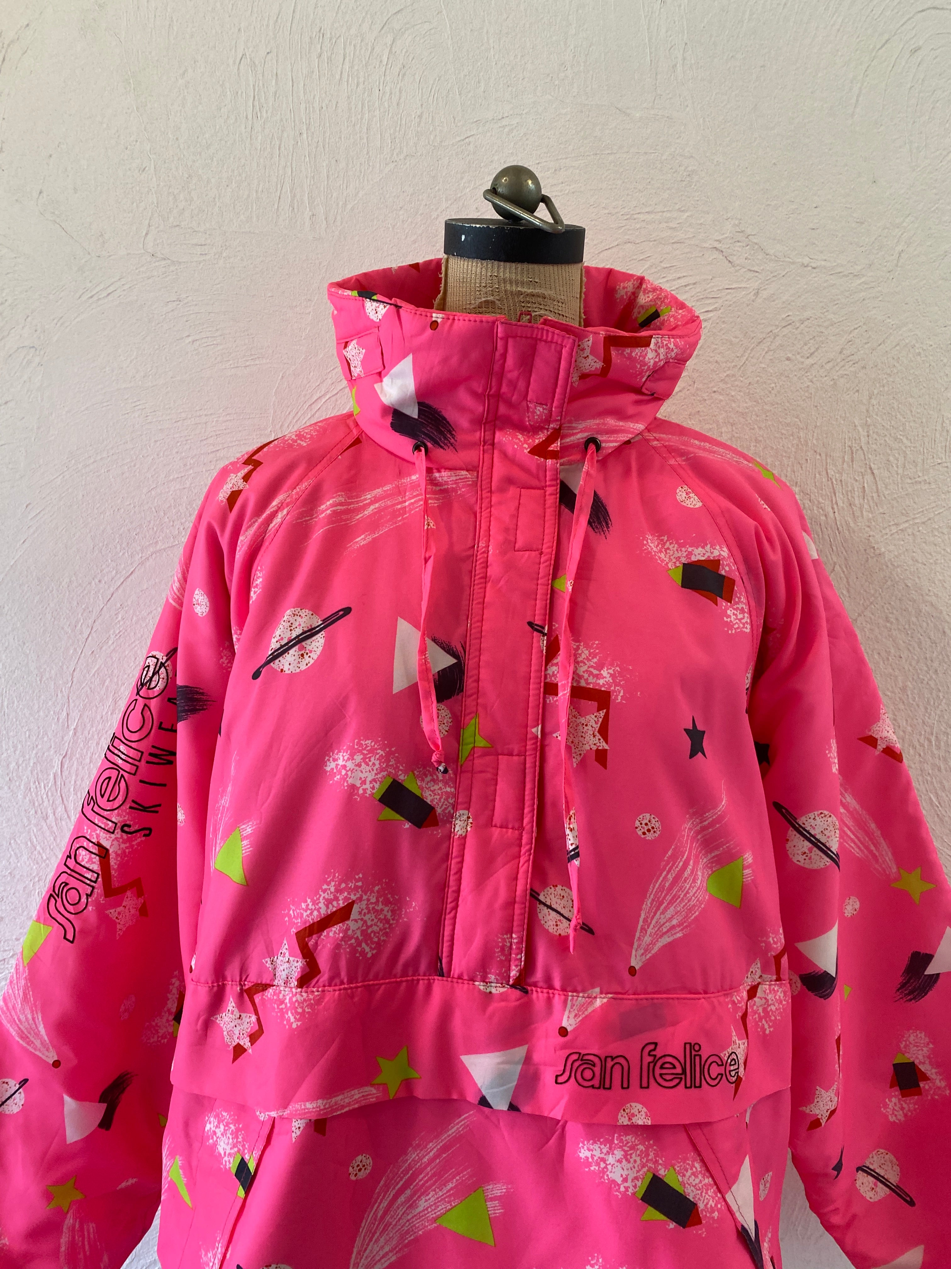 pink planet padding pullover