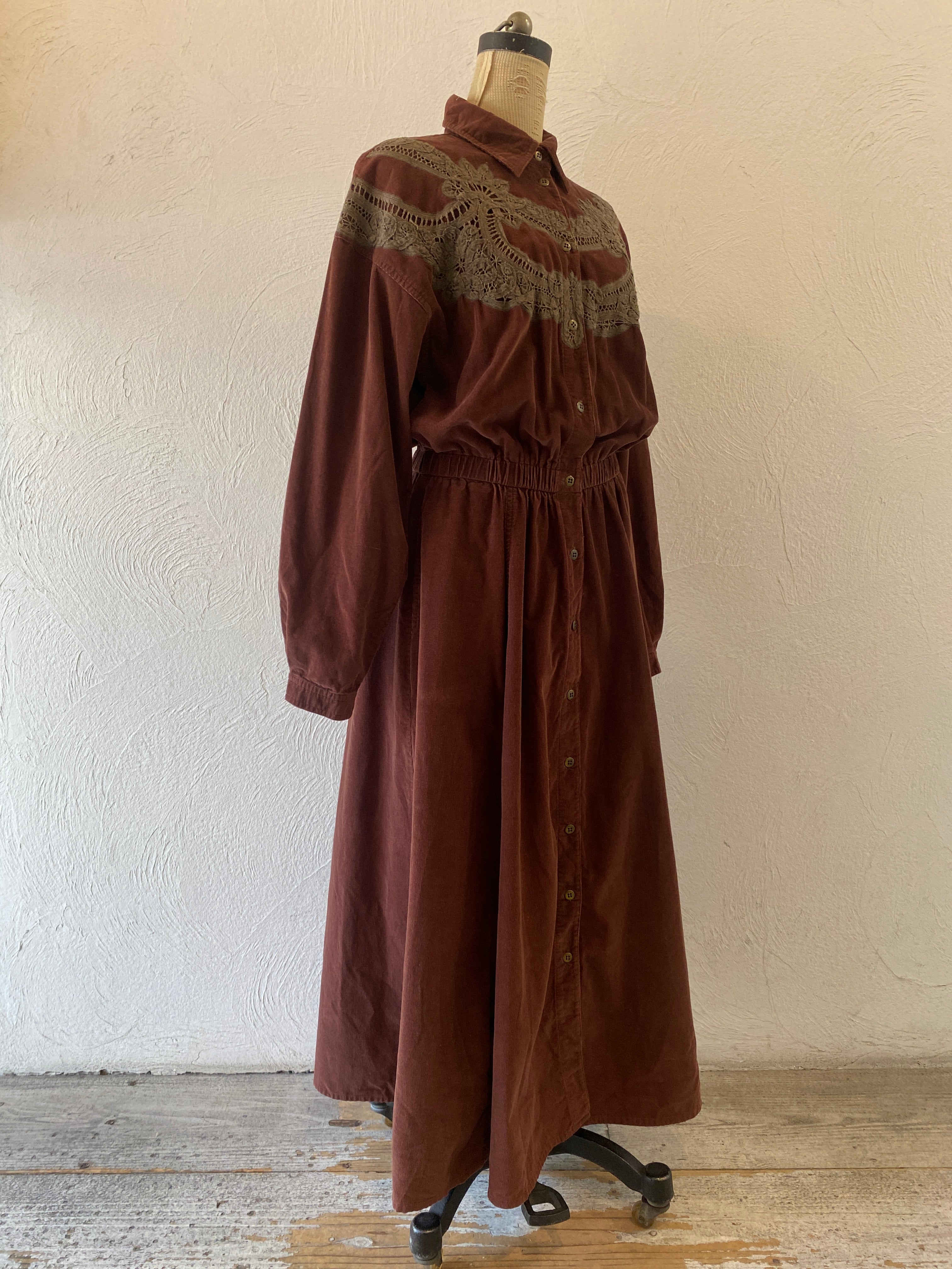 front lace corduroy dress