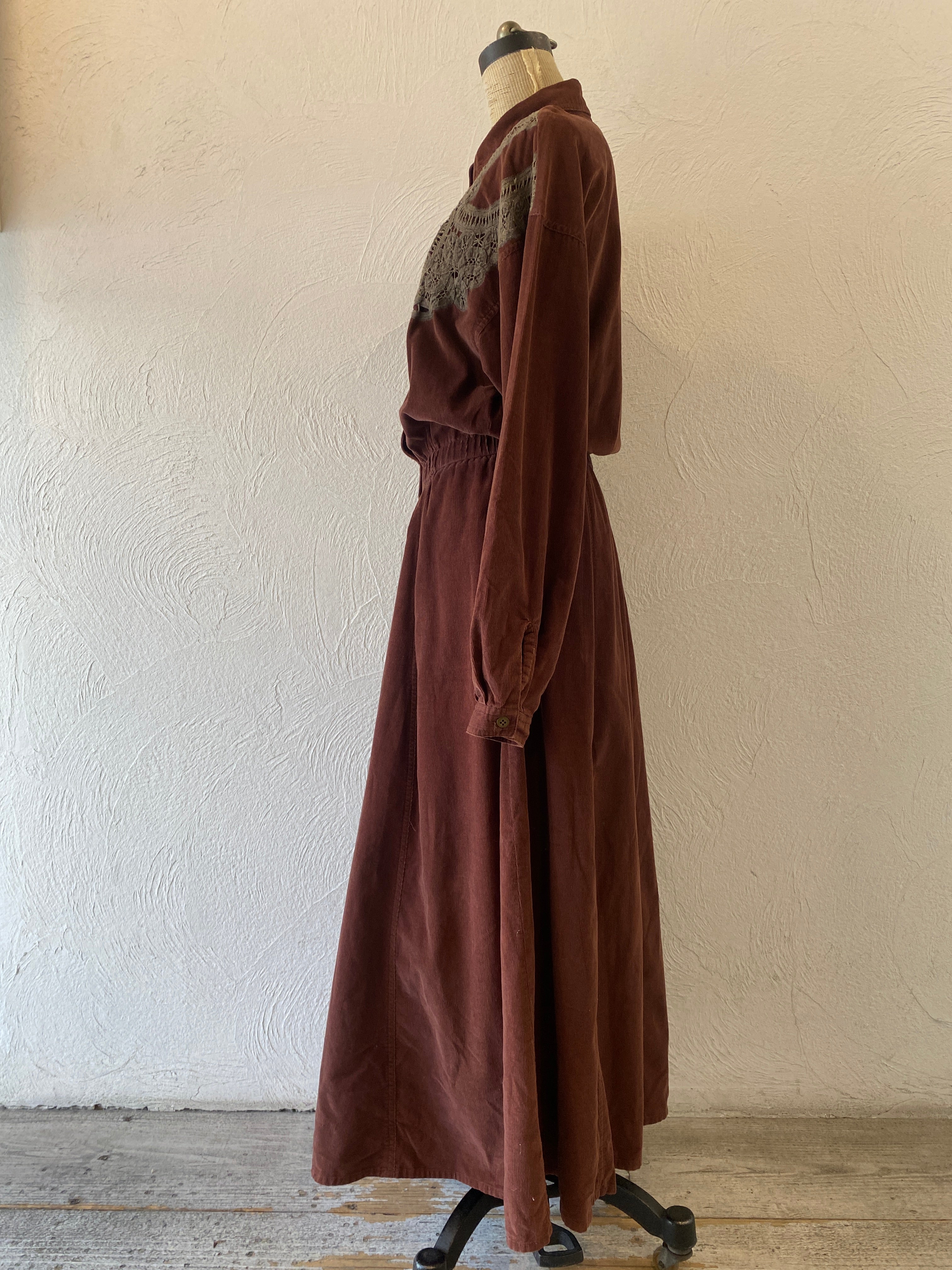 front lace corduroy dress