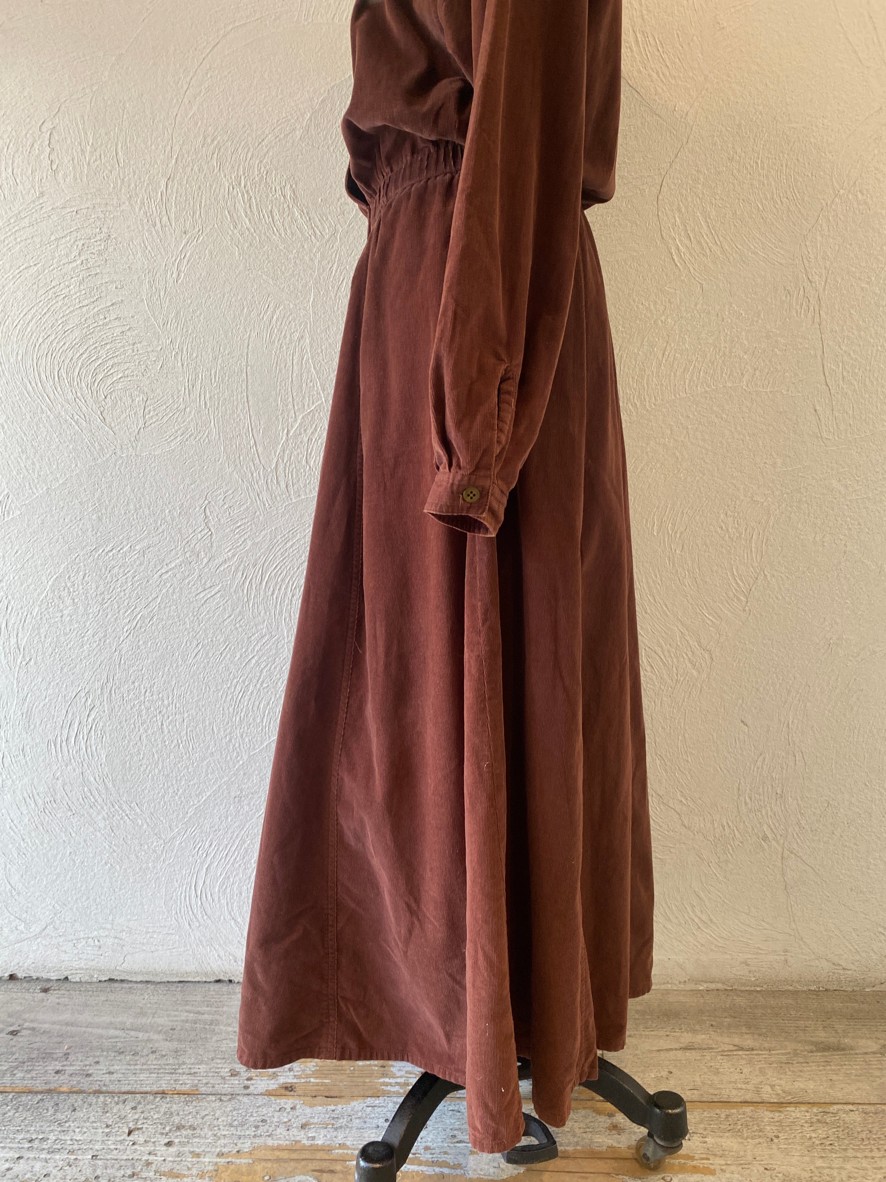 front lace corduroy dress