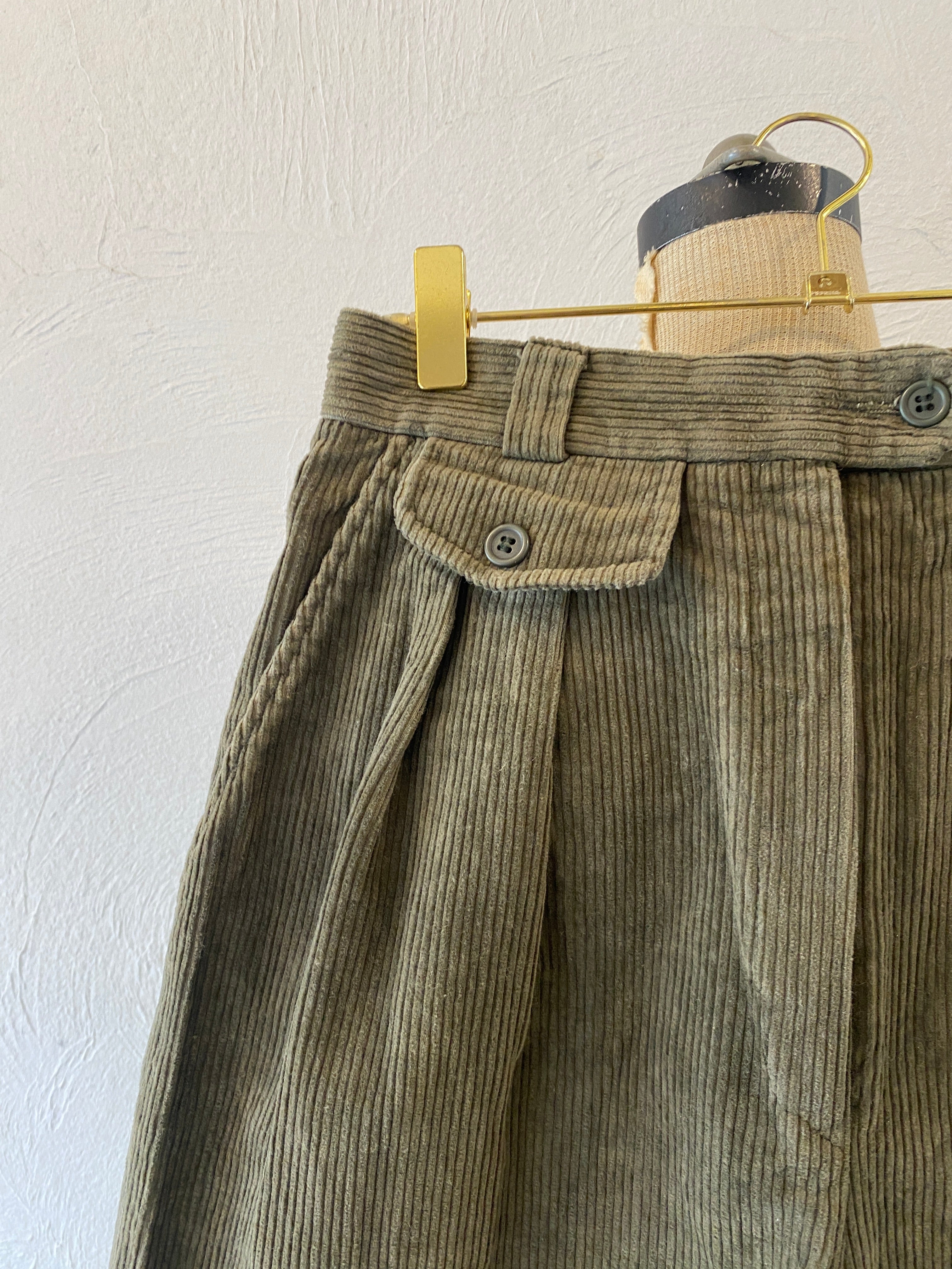 khaki corduroy culotte pants