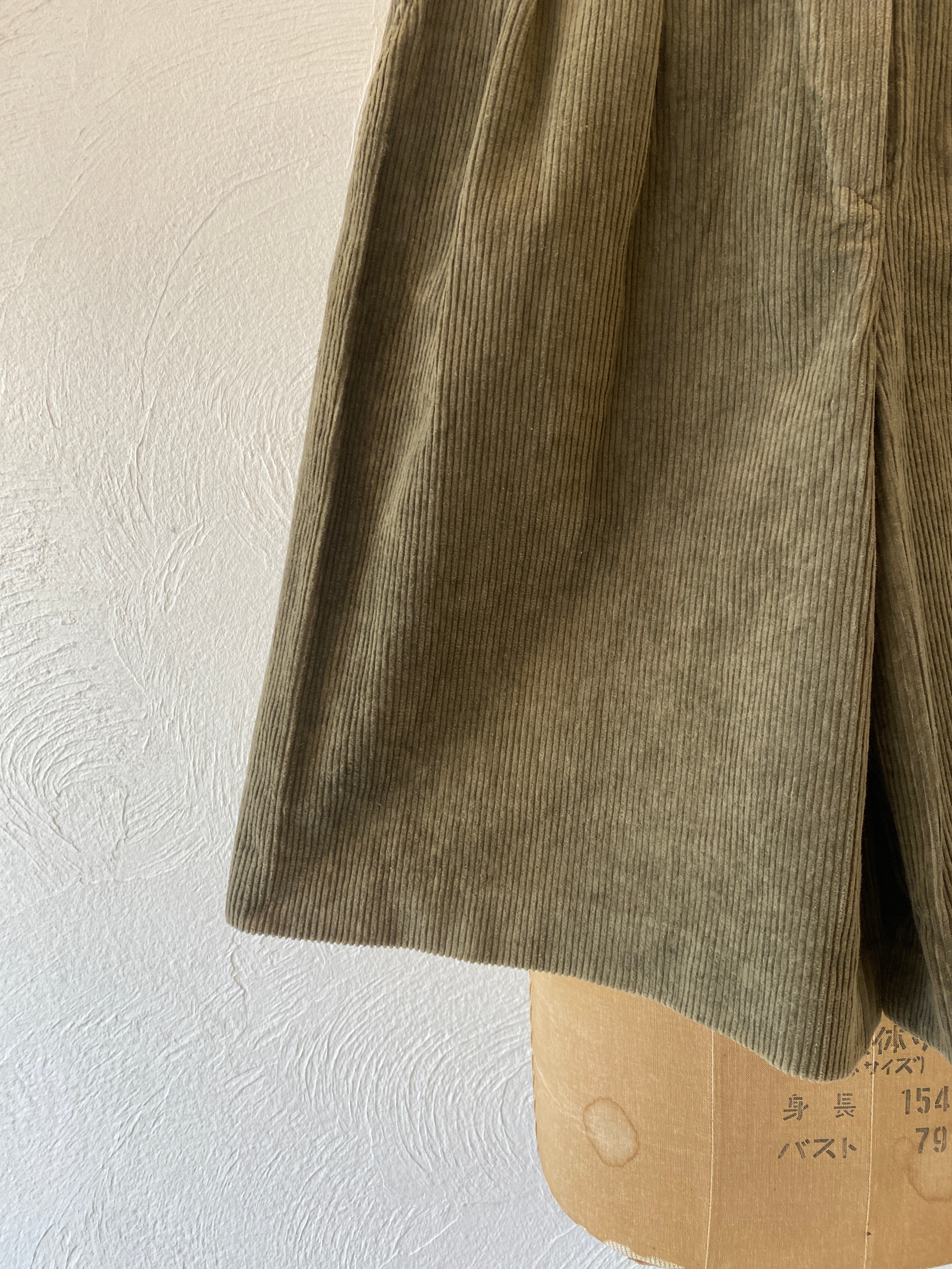 khaki corduroy culotte pants