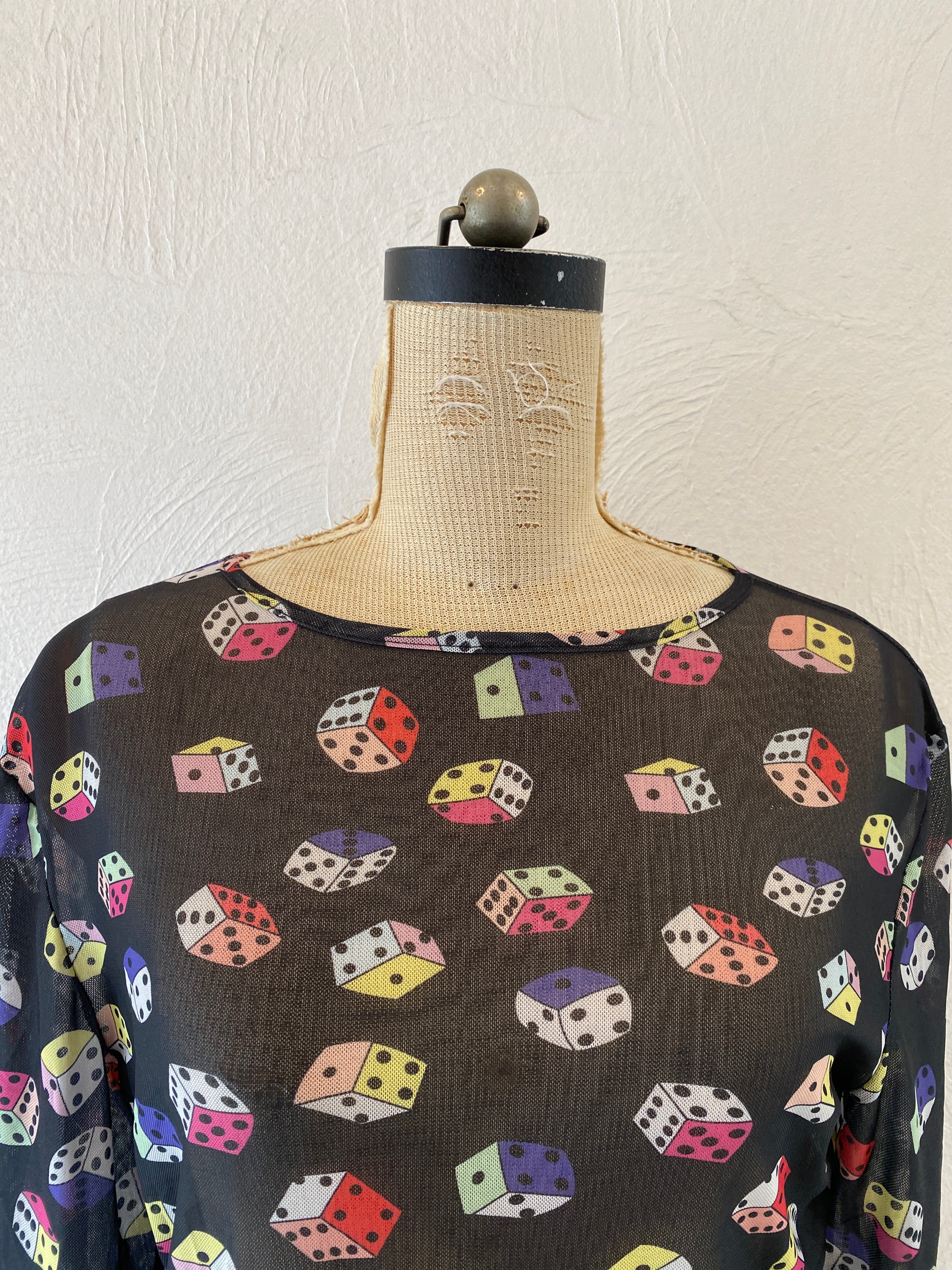 🎲 mesh T