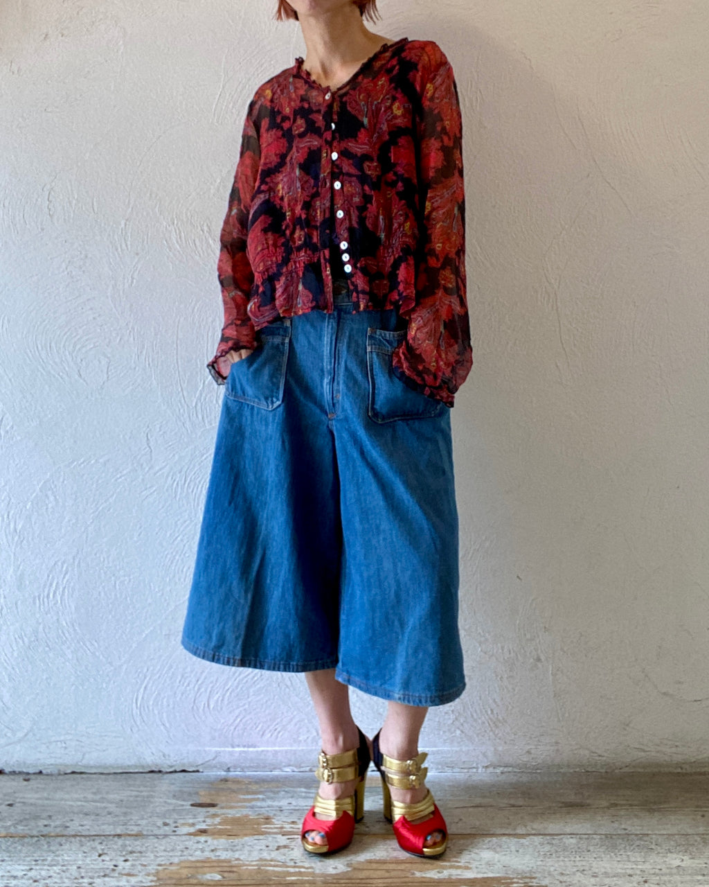 through paisly blouse