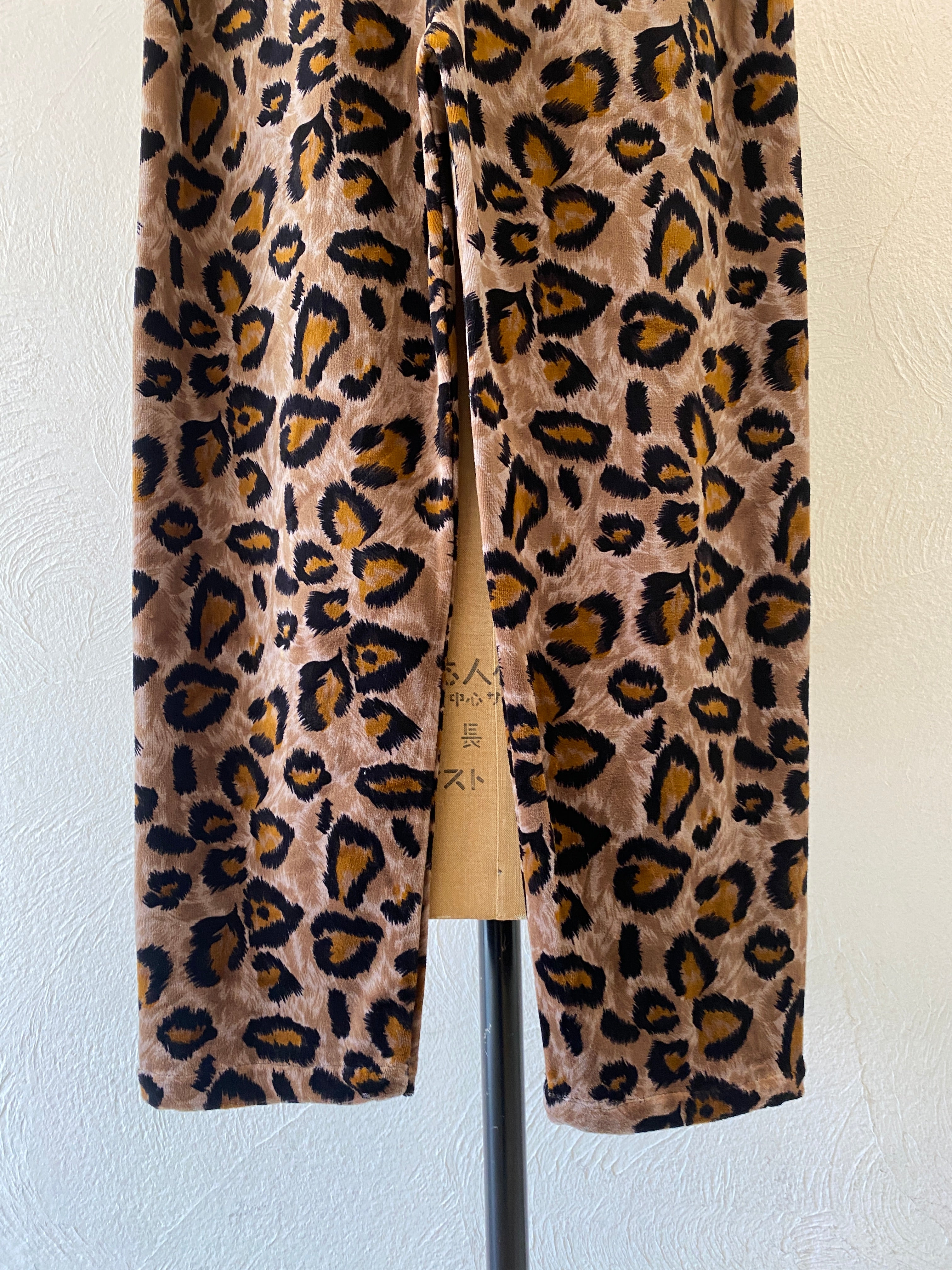 velours leoperd pants