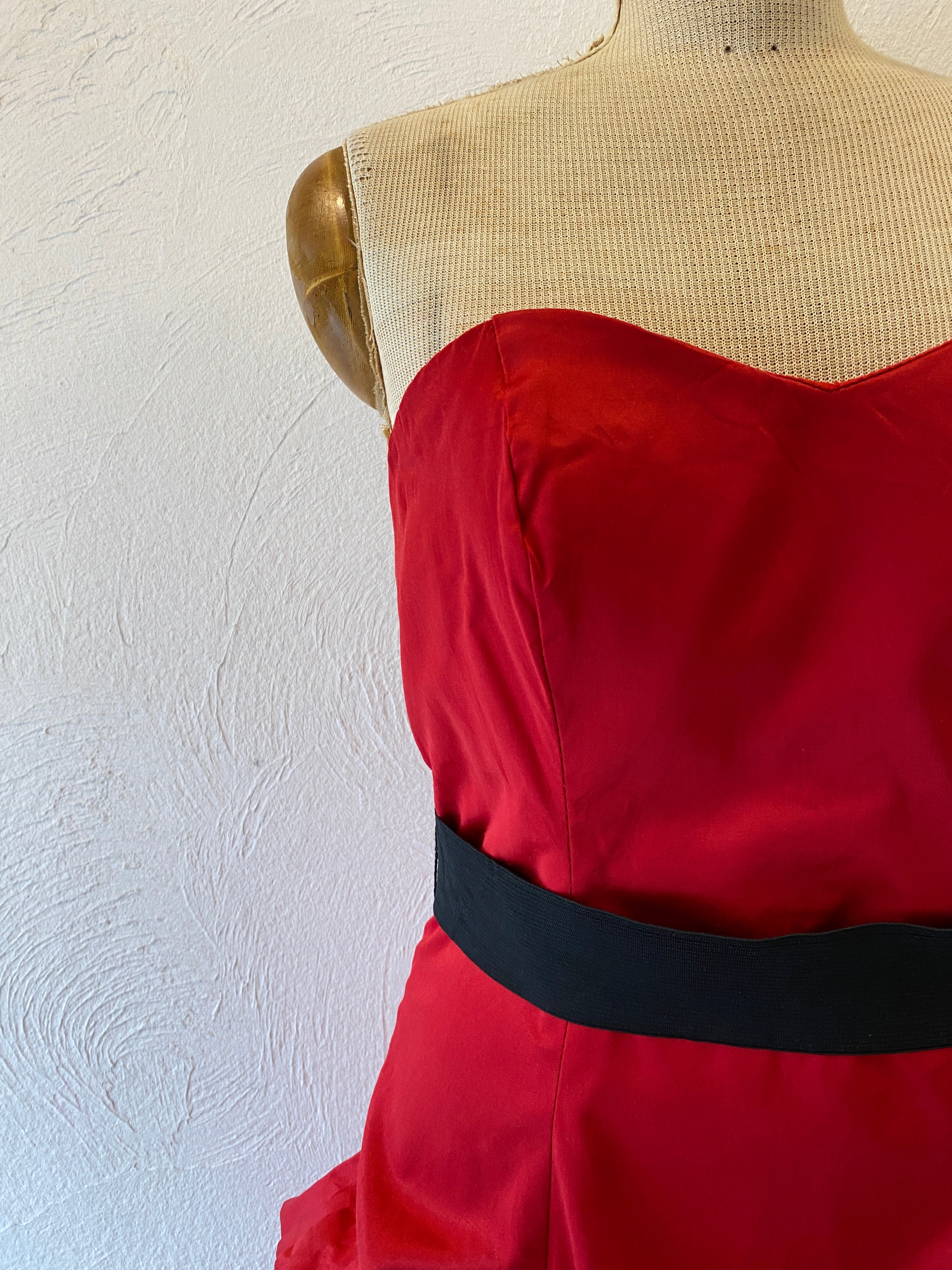 volume cocktail dress