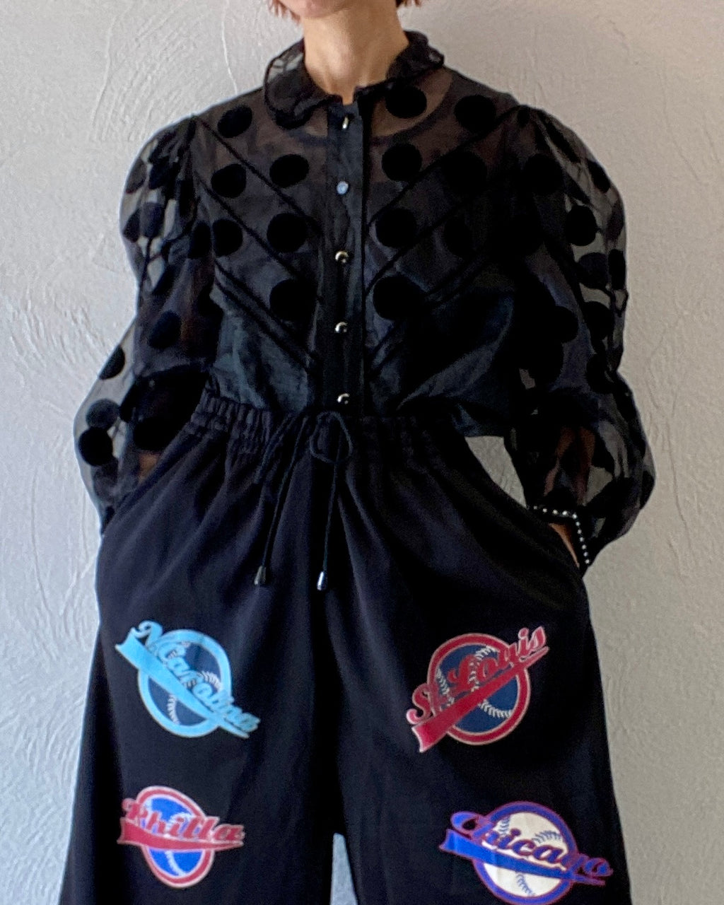 puff sleeve dot blouse