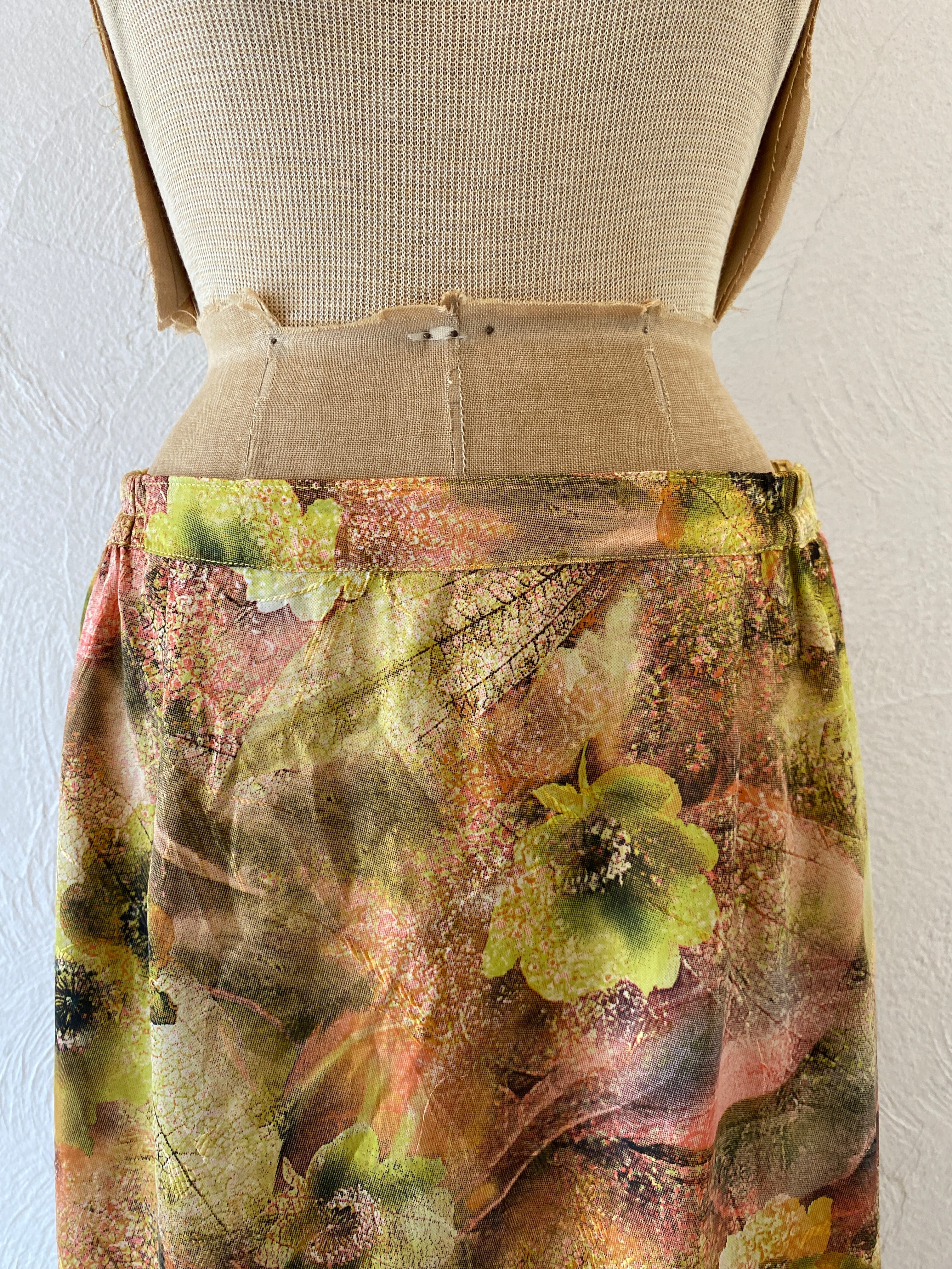 side pleats long skirt
