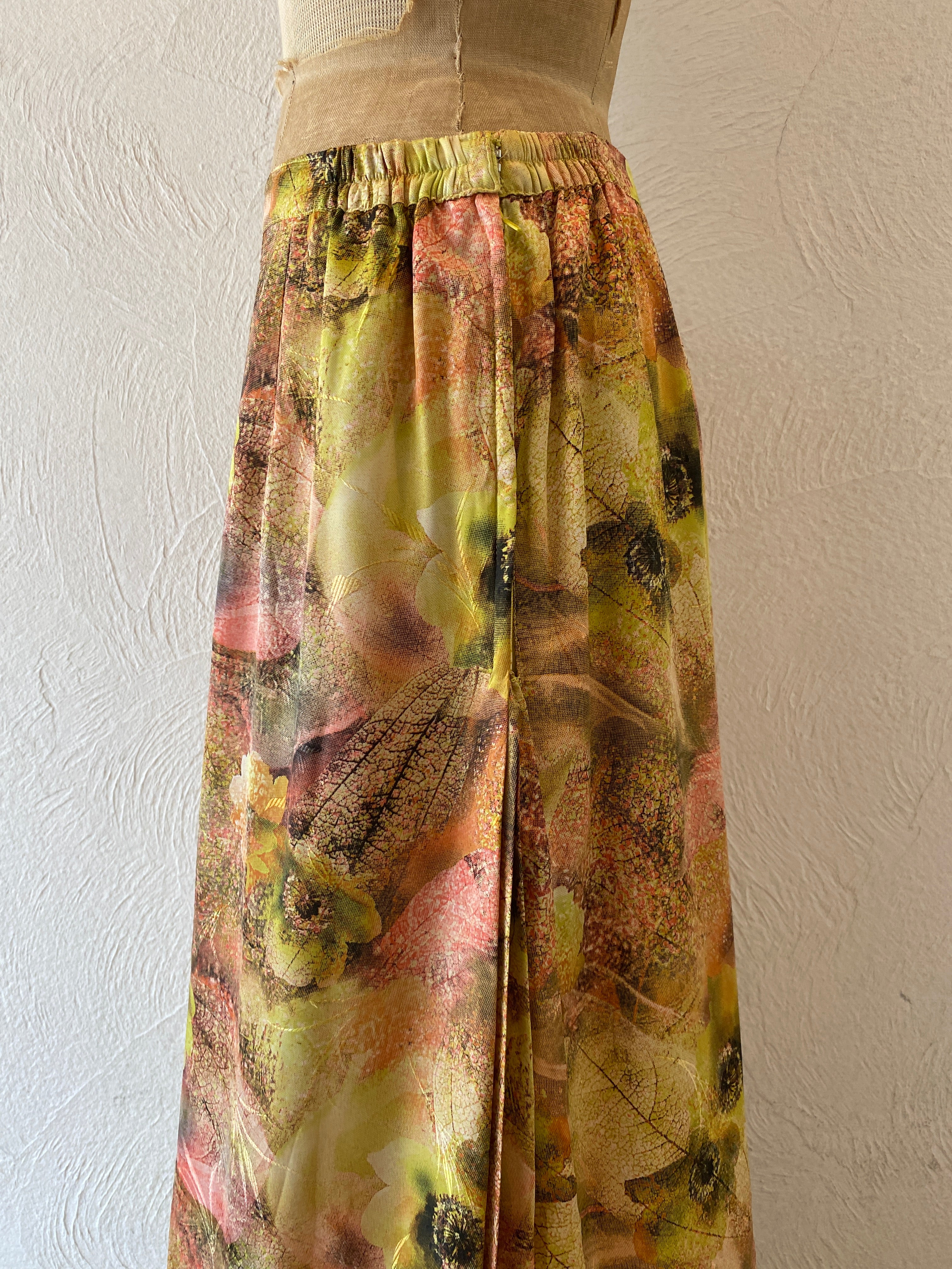side pleats long skirt