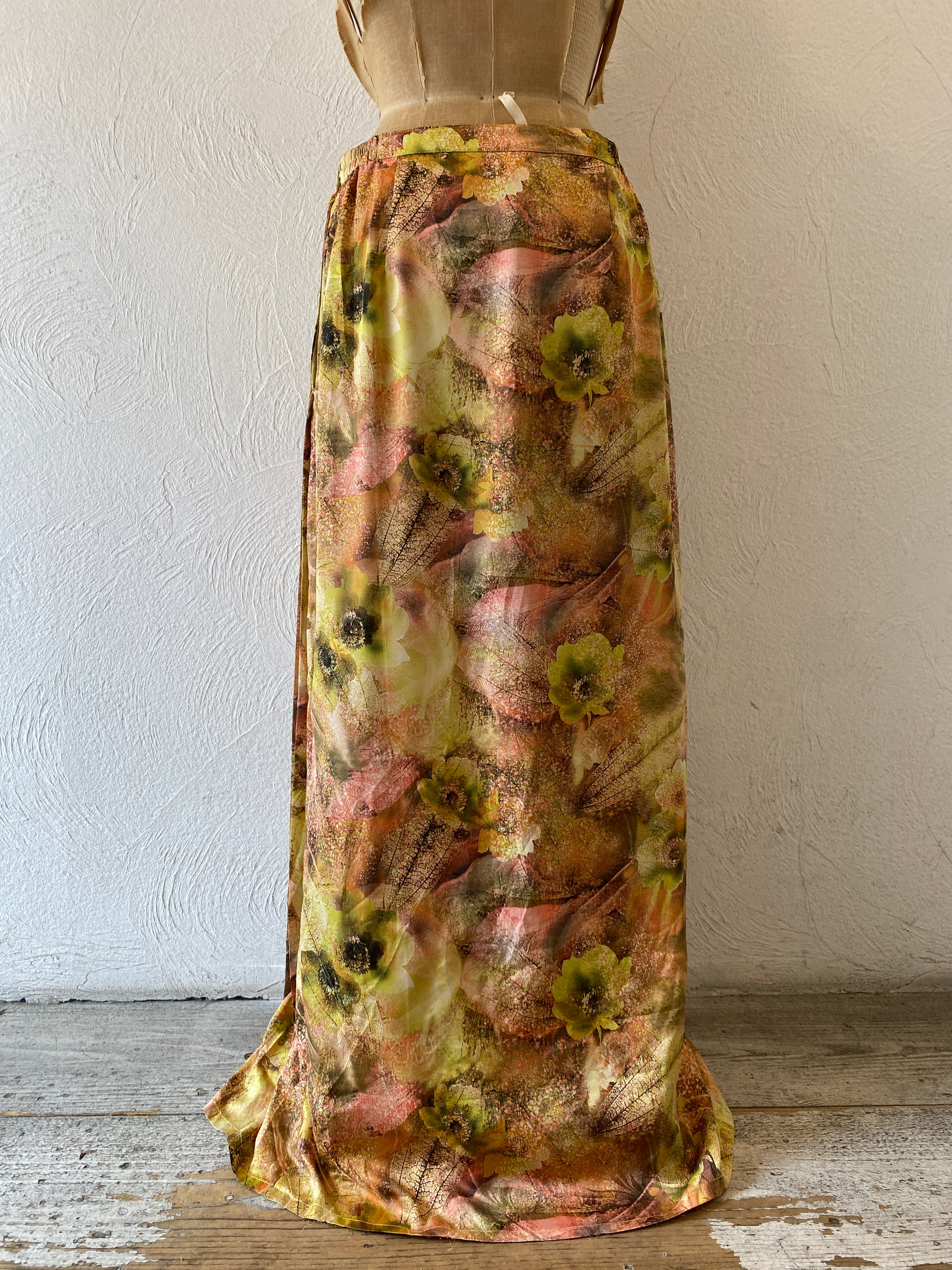 side pleats long skirt