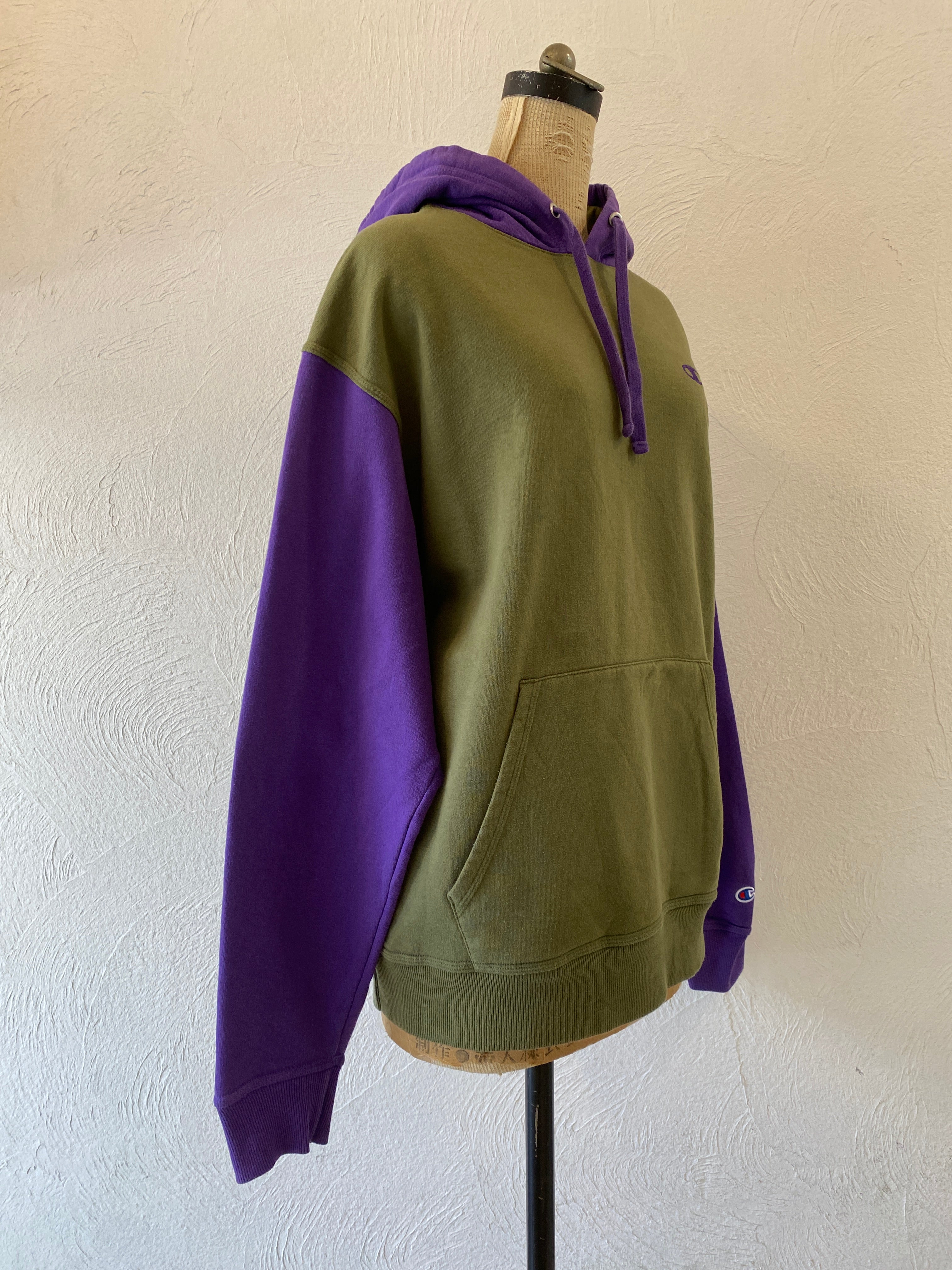 bi-color hoodie sweat