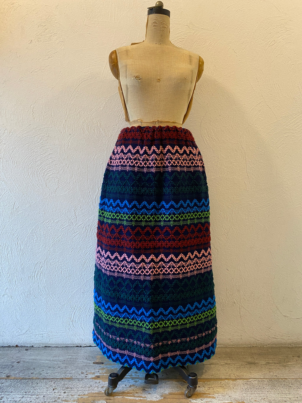 border knit skirt